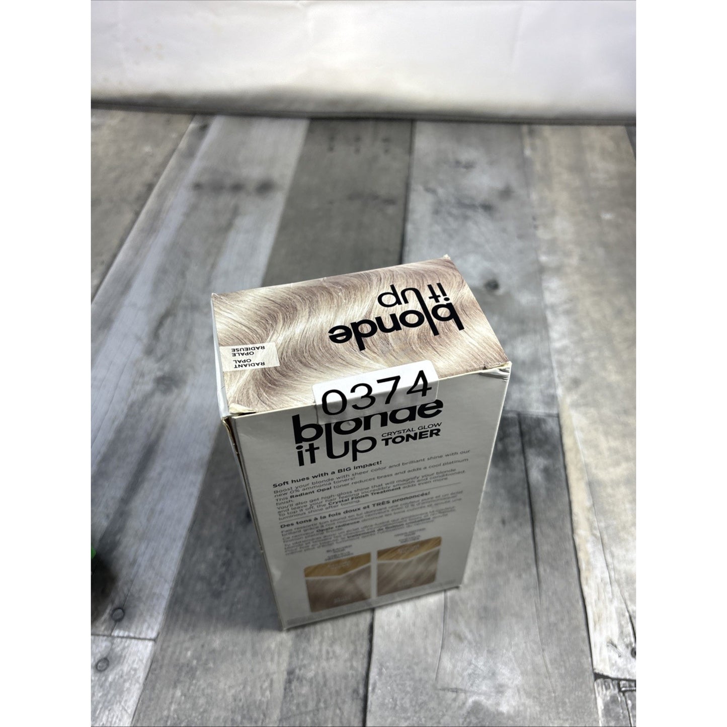 Clairol Blonde It Up Crystal Glow Toner for Bleached Highlight Hair Radiant Opal