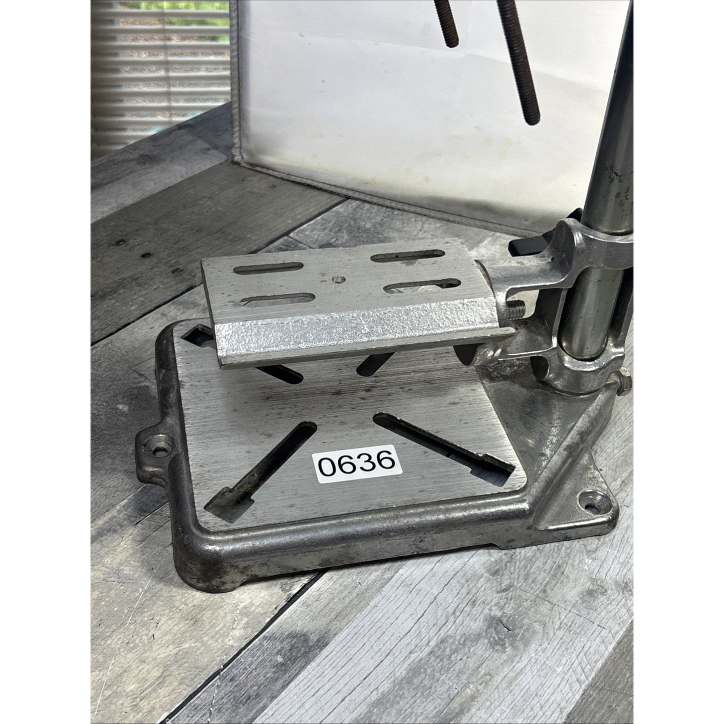 Vermont American #17192 for 1/4" and 3/8" Drills - Drill Press Stand