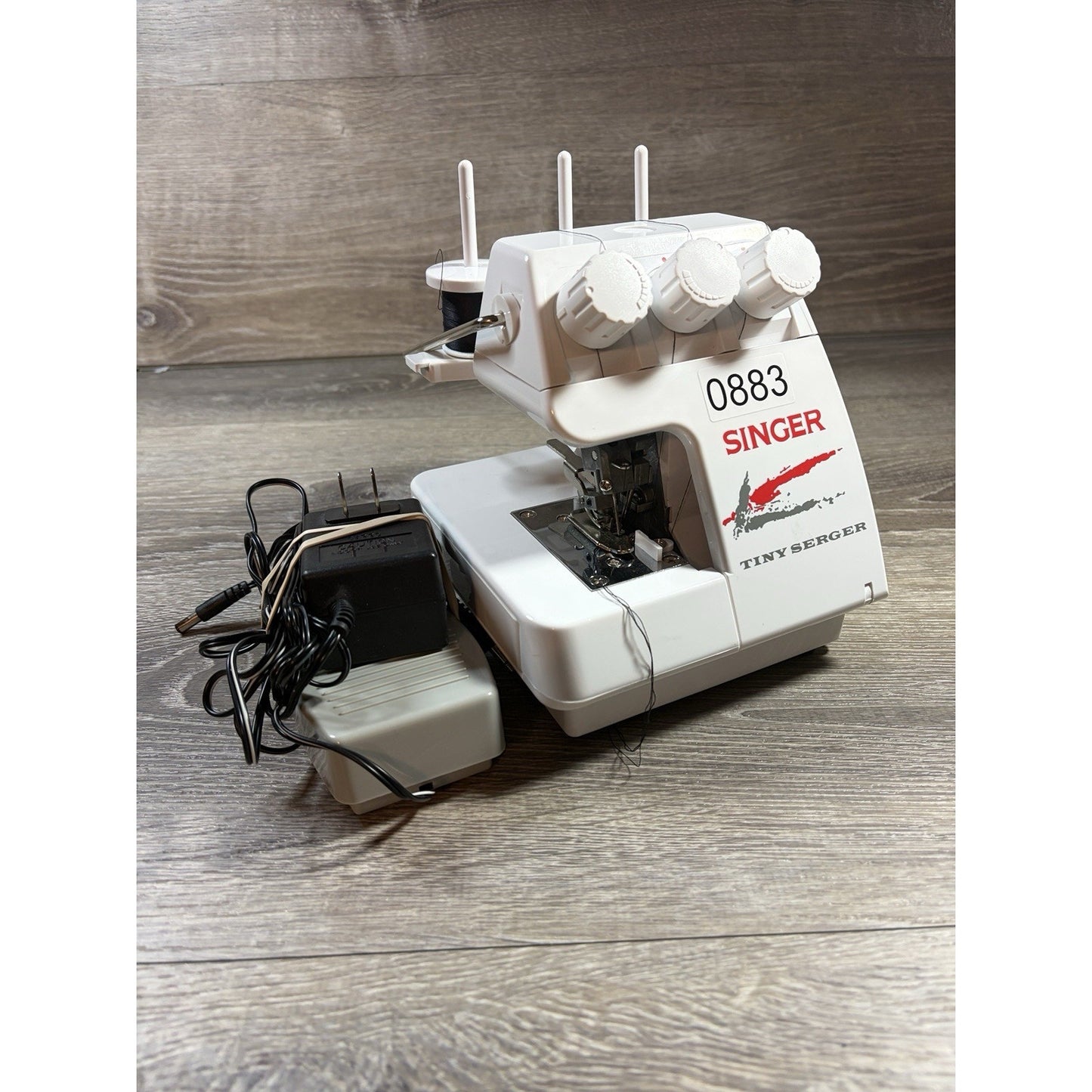 Singer Tiny Serger TS380A Overedging w/ Pedal & Power Cord Portable Tested
