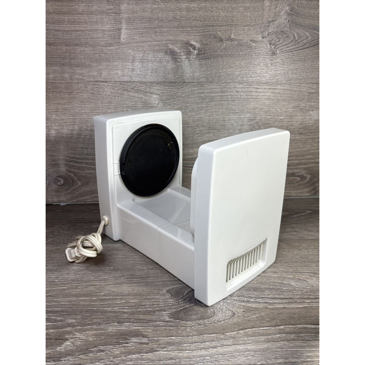 Mr Coffee Jr Mini 4 Cup Coffee Maker Model VL4 Color White