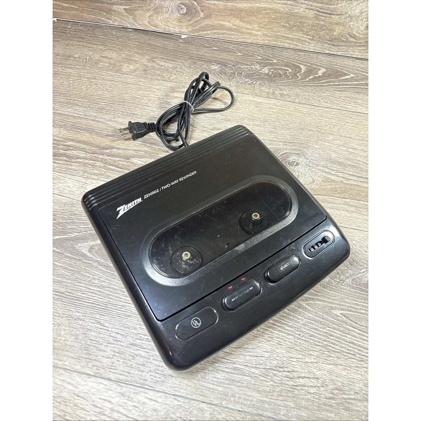 Zenith ZEN902 Two-Way VHS Tape Rewinder, Fast Forward or Reverse, TESTED
