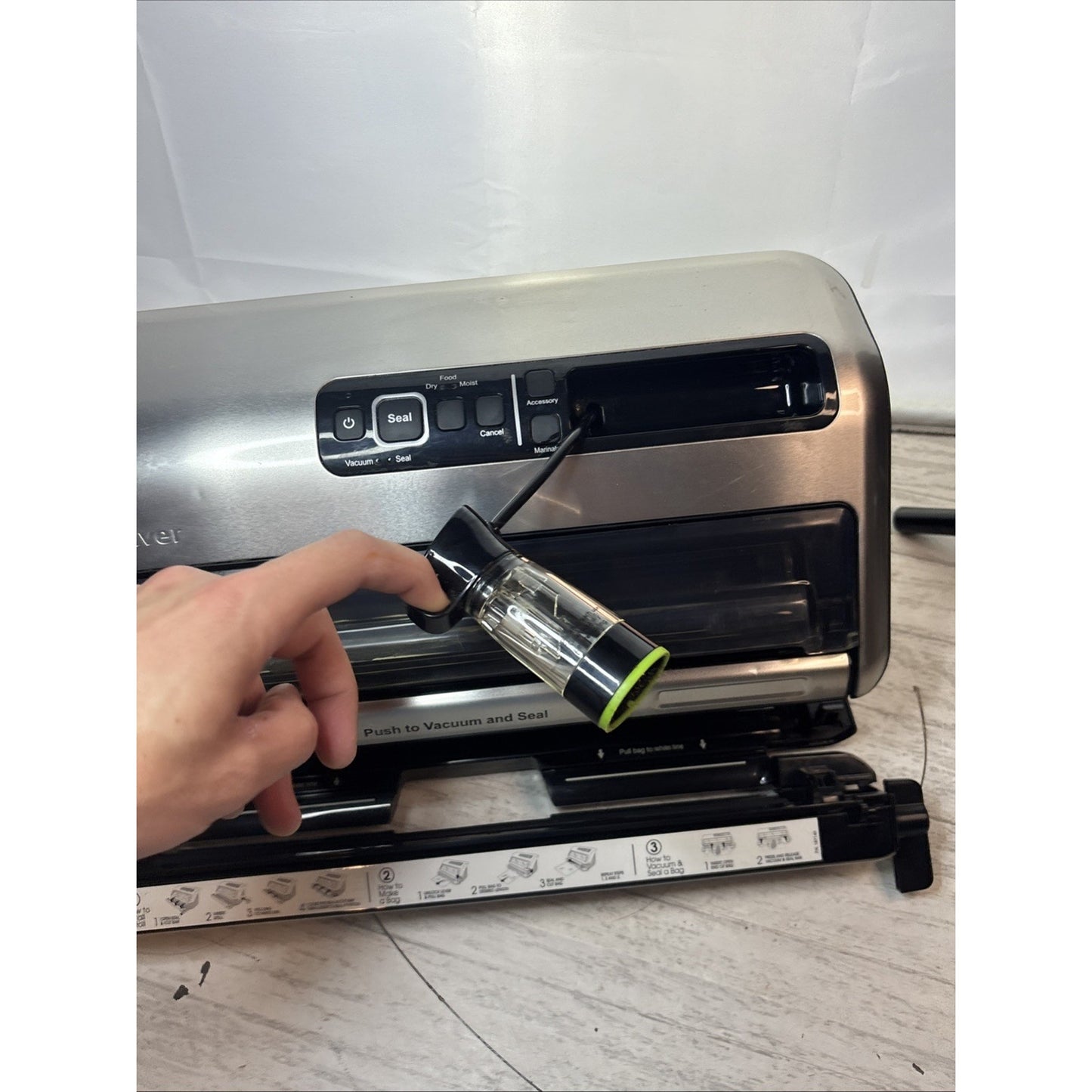 FoodSaver FM5380 2-in-1 Automatic Vacuum Sealer Machine - Used Tested Clean