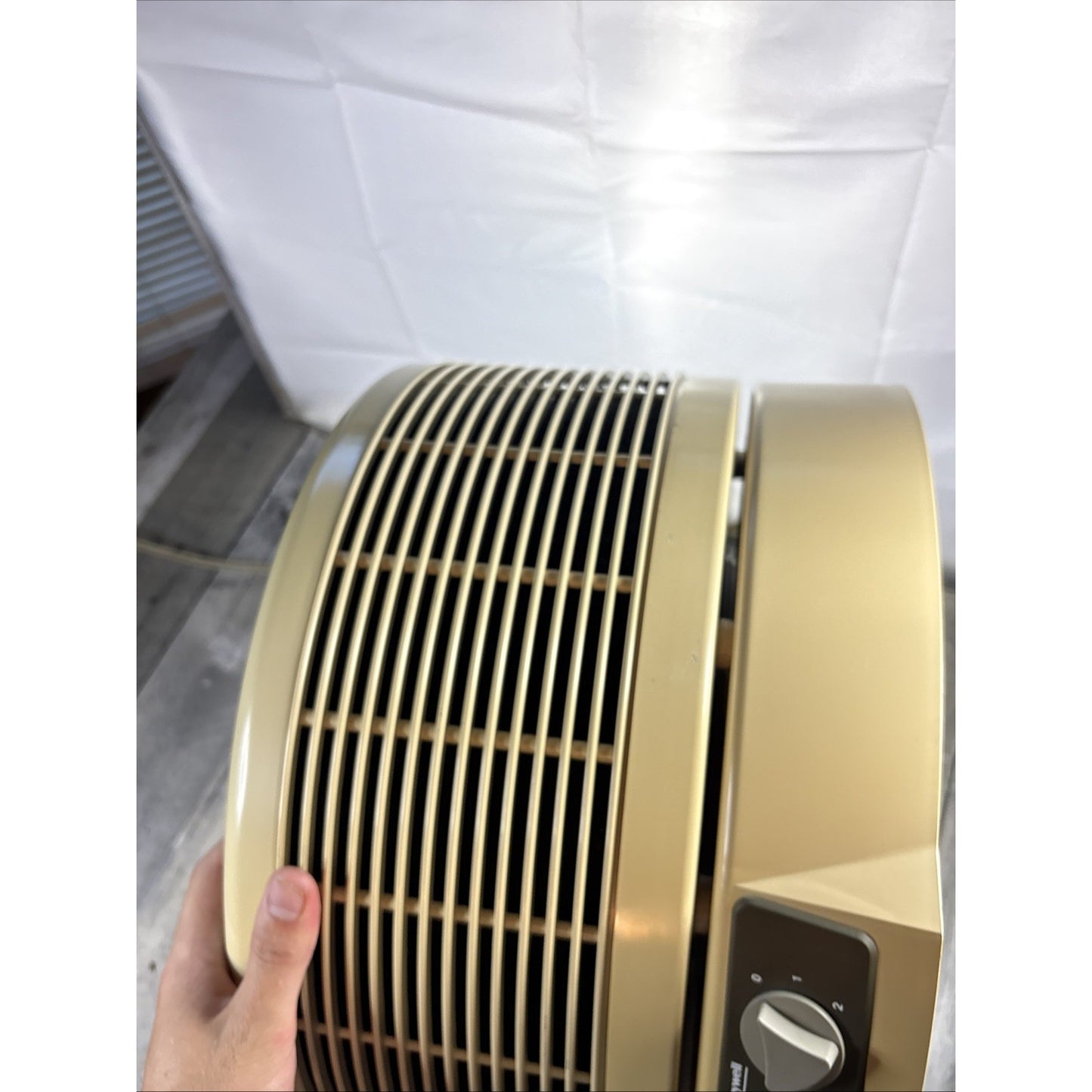 Honeywell Enviracaire True HEPA Air Purifier Model #11520 Tested Working.