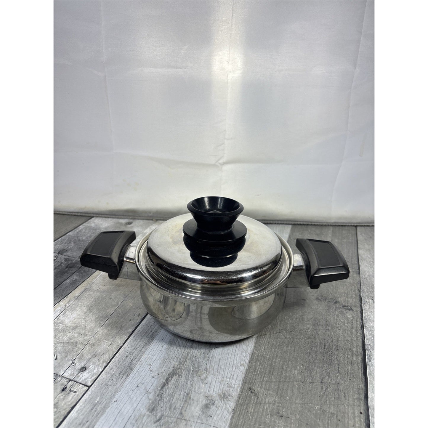 Royal Queen Temp Tone Plus 6.5” Stock Pot/Lid - 5 Ply Stainless Steel Multi Core