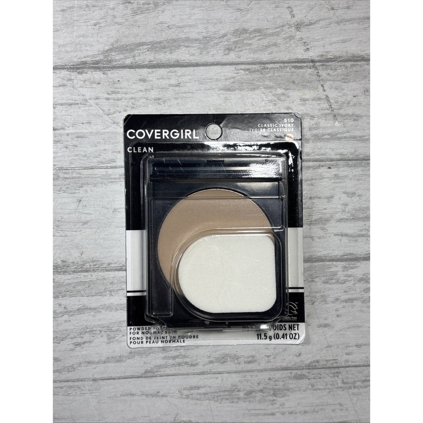 New Covergirl Clean Powder Foundation For Normal Skin 510 Classic Ivory OldStock