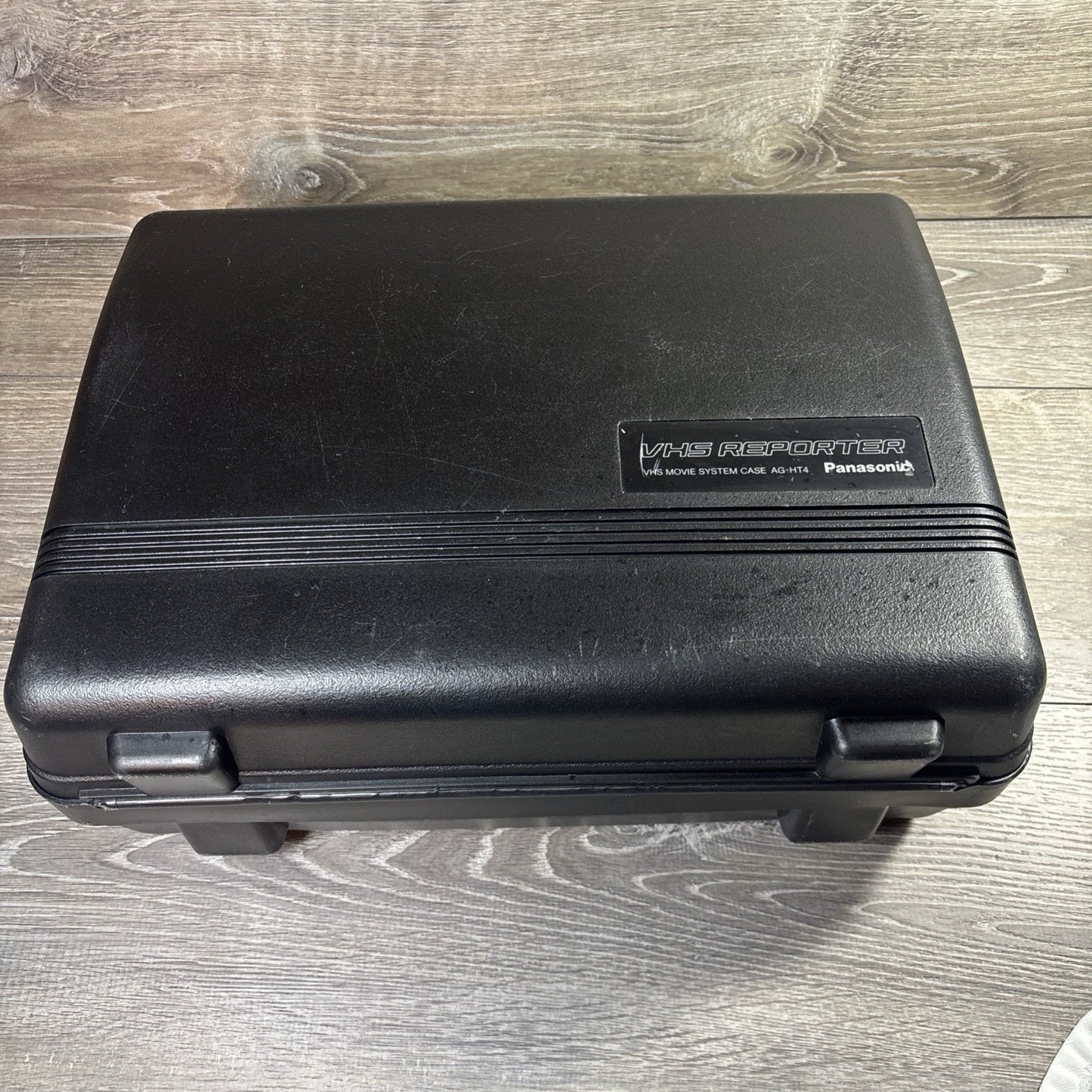 Panasonic VHS Reporter AG-HT4 Movie System Hard Carrying Case Complete