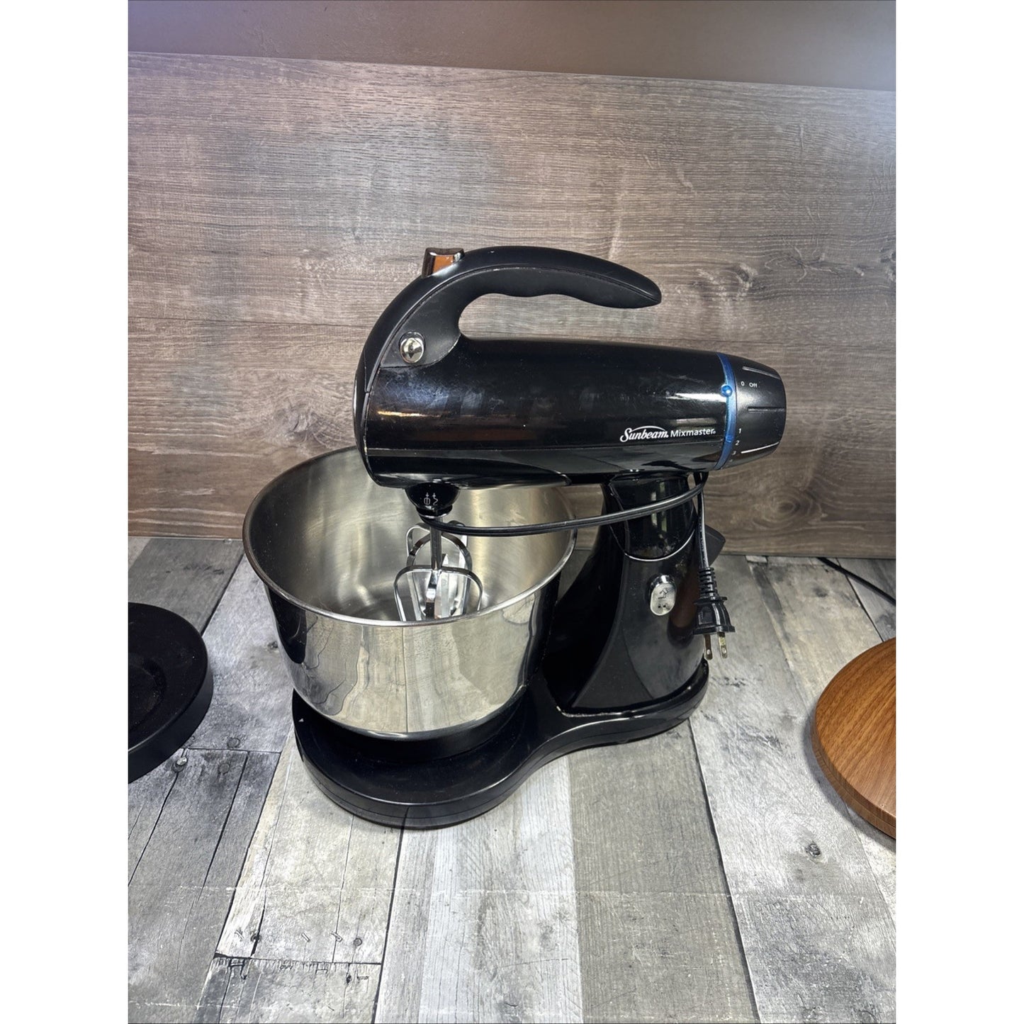 Sunbeam MixMaster 2594 Stand Mixer 12-Speed 350W Black W/ Stainless Bowl Tested