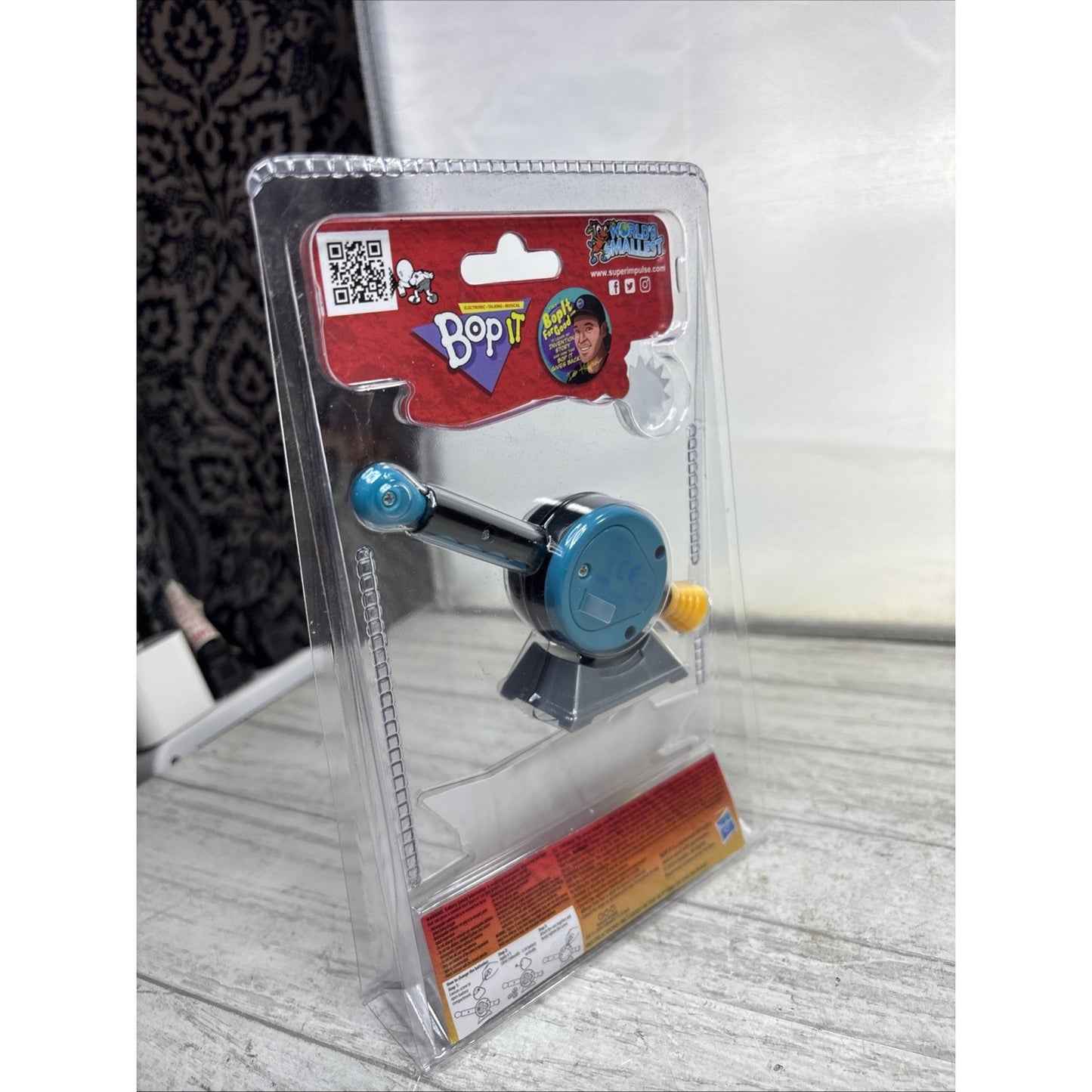 Worlds Smallest Bop It 2025 Twist It Pull It 25 th Anniversary Item # 5052