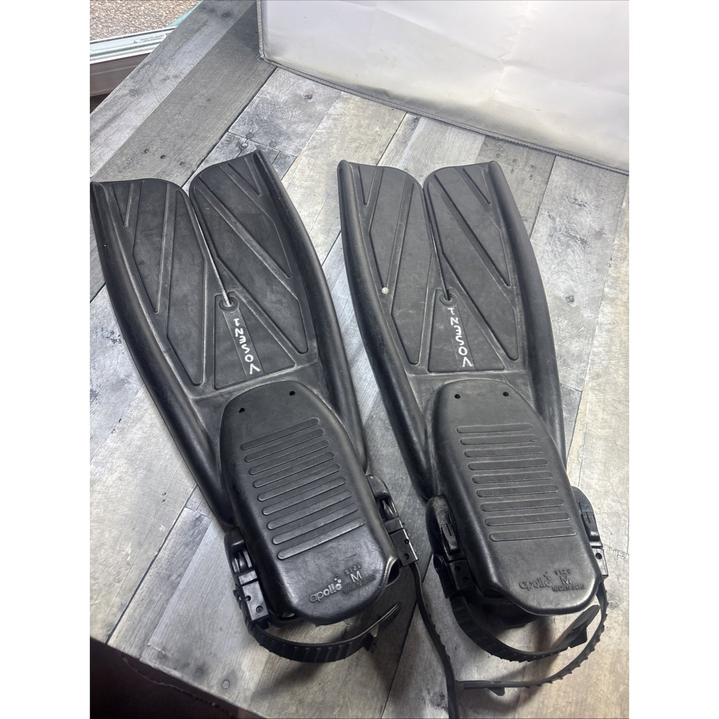Apollo Size Medium Bio-Fin Pro Scuba Diving Fins Quick Release Straps