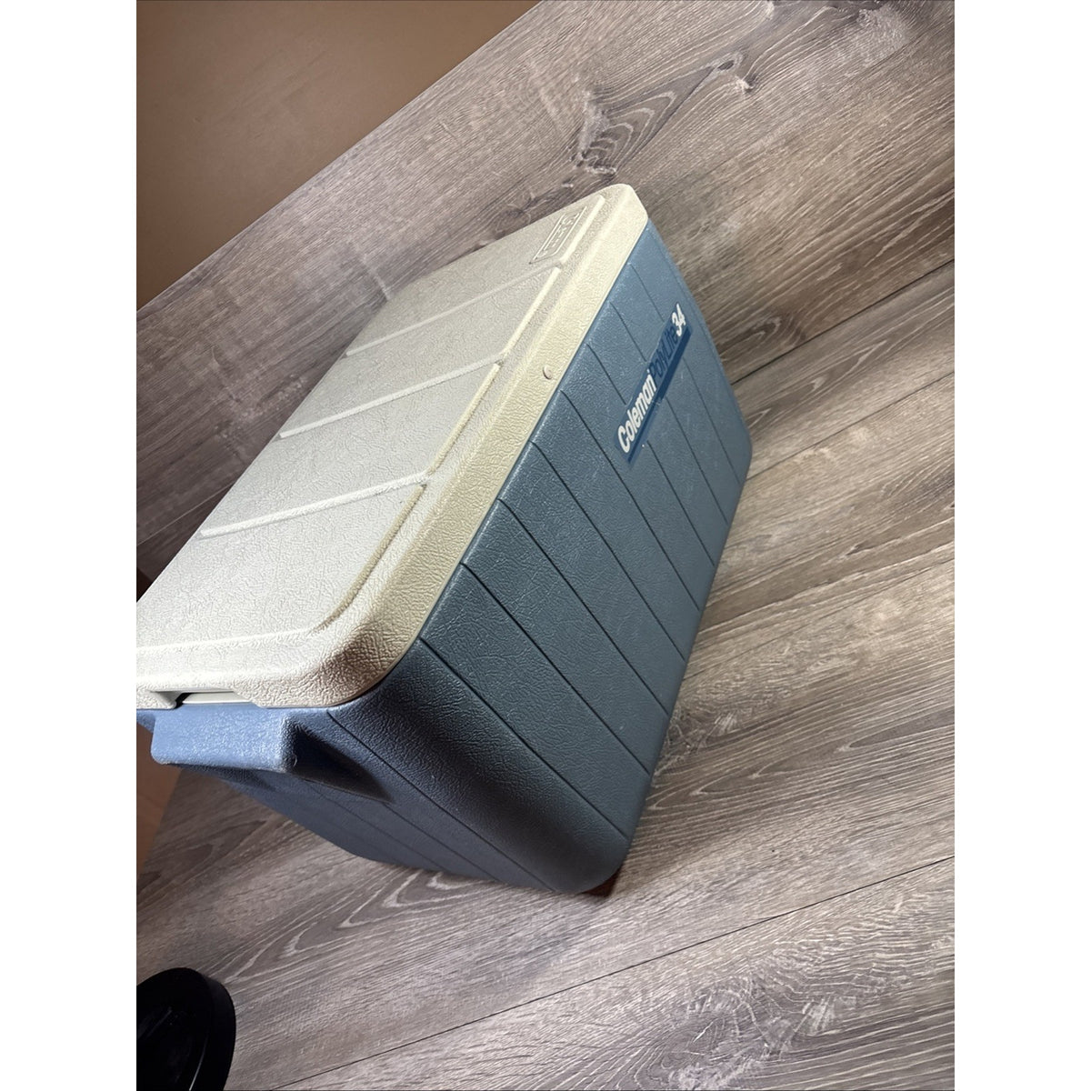 Vtg 1987 Coleman Polylite 34 Qt Cooler Blue/White Ice Chest Model 5281 Clean