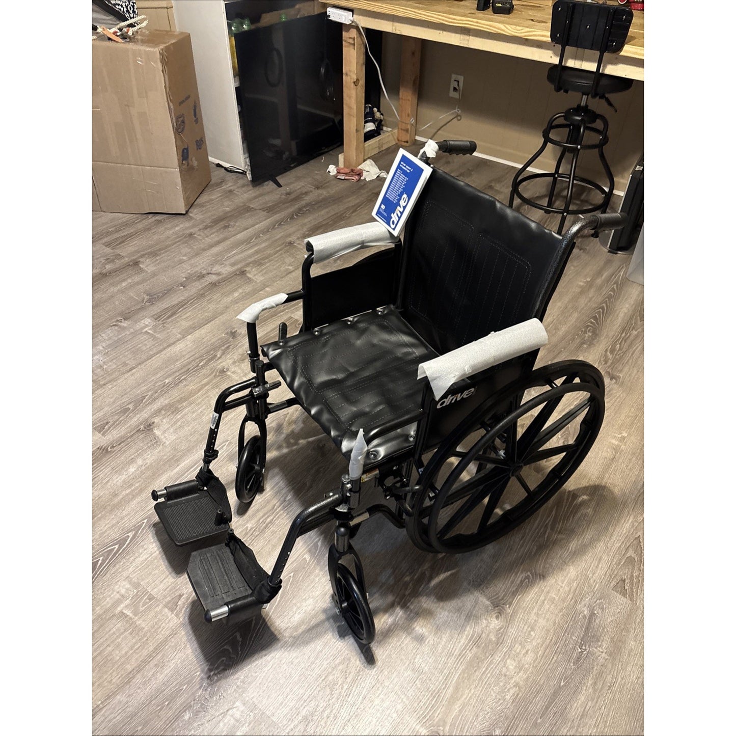 Drive Medical Silver Sport 2 Wheelchair - Black 18” Seat
