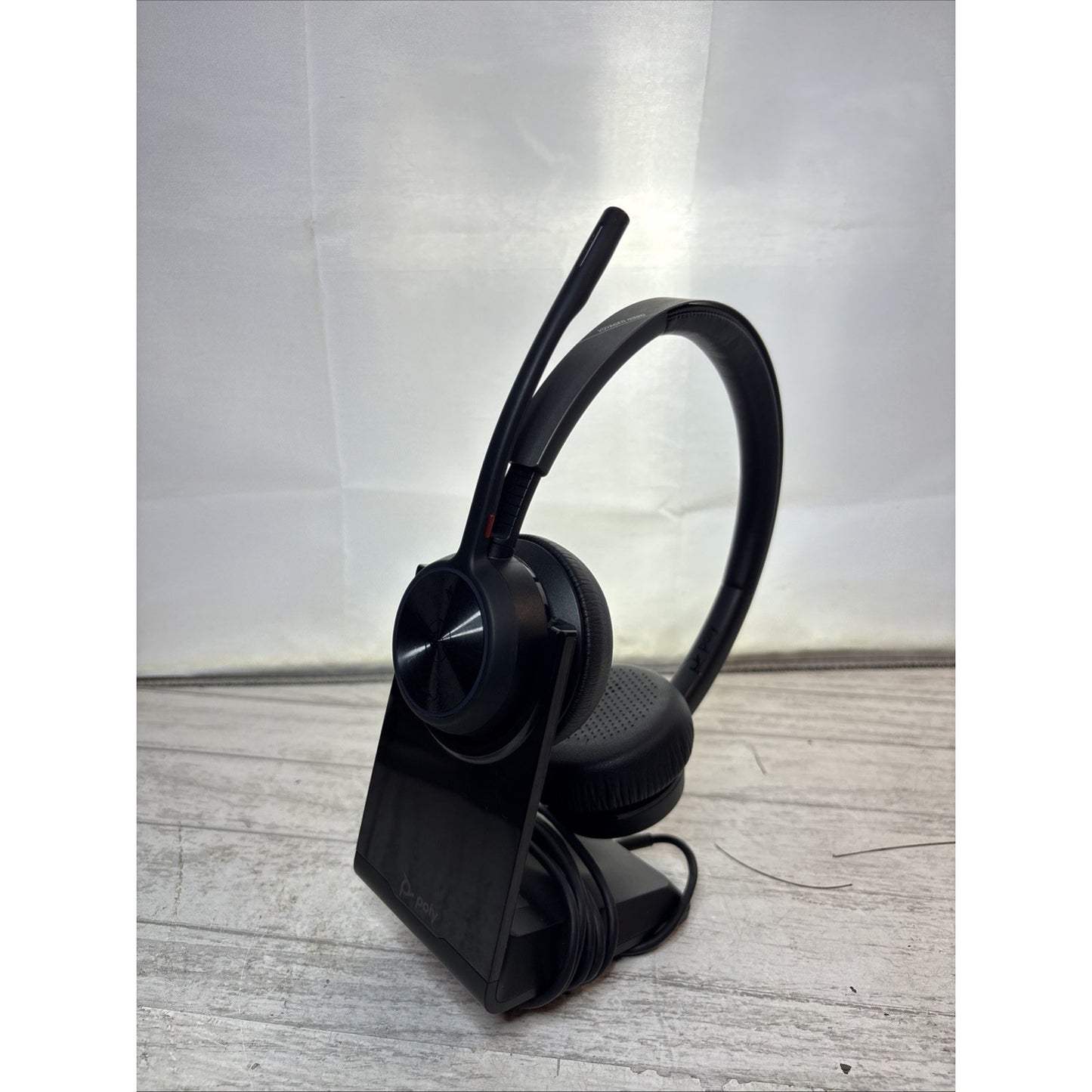 Poly Voyager 4320 Bluetooth Wireless Headset with USB-C Dock - Tested Clean