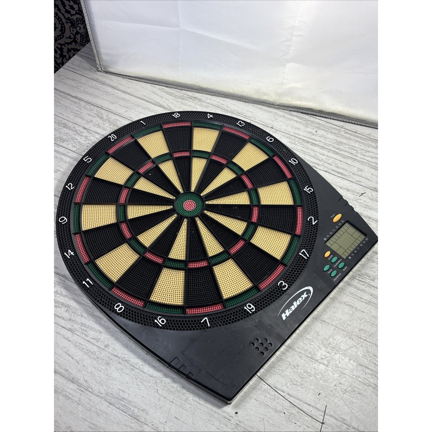 Halex Vintage Electronic Dart Board - Tested Clean & Ready To Use!