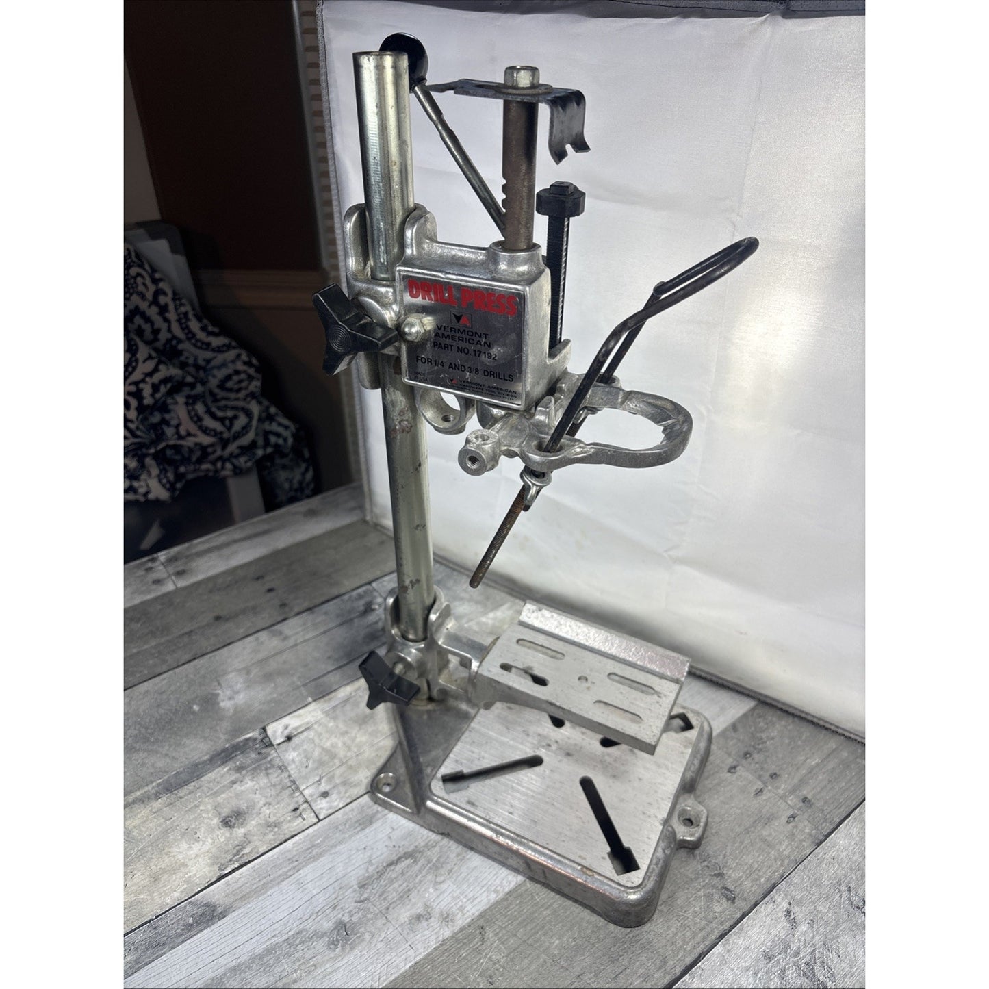 Vermont American #17192 for 1/4" and 3/8" Drills - Drill Press Stand
