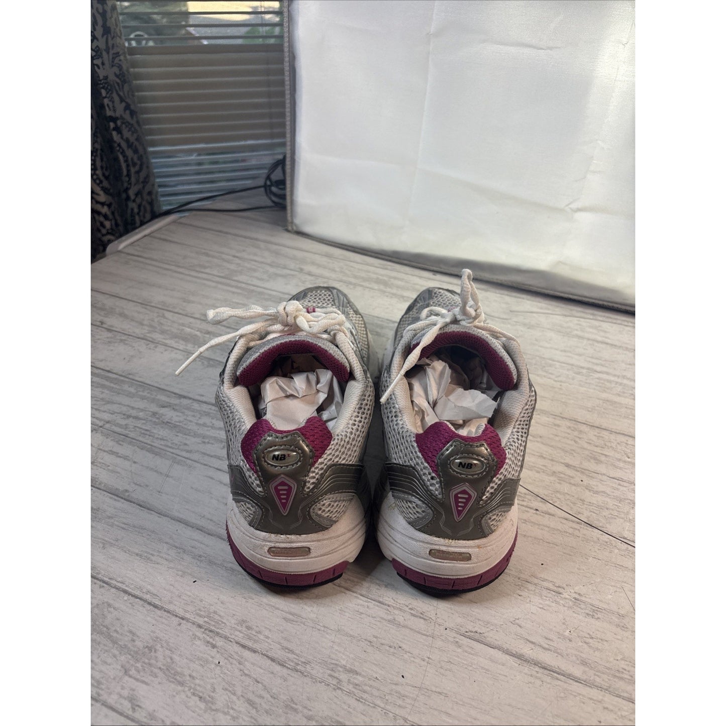 NEW BALANCE 768 Running Shoe Women’s Size 7 1/2 • Breast Cancer Awareness - Pink