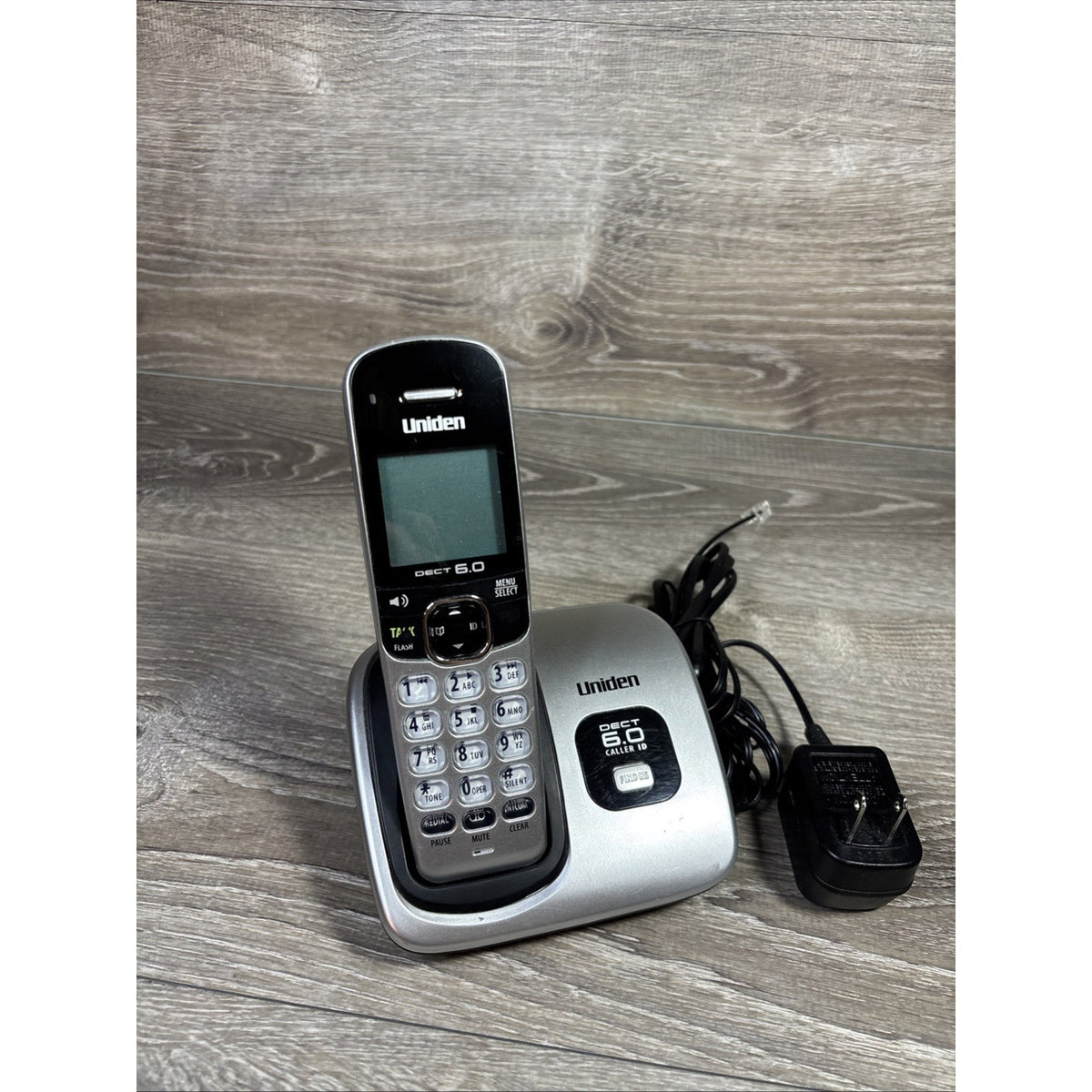 One Uniden D1780 DECT 6.0 Handset Expandable Cordless Phone W/ Charging Dock