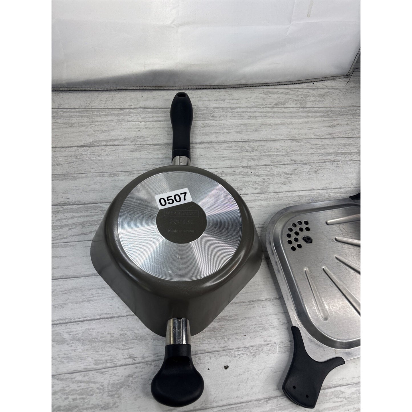 Wear-Ever Air Fryer 2Qt Stockpot Aluminum Nonstick Dutch Oven Pan & Lid
