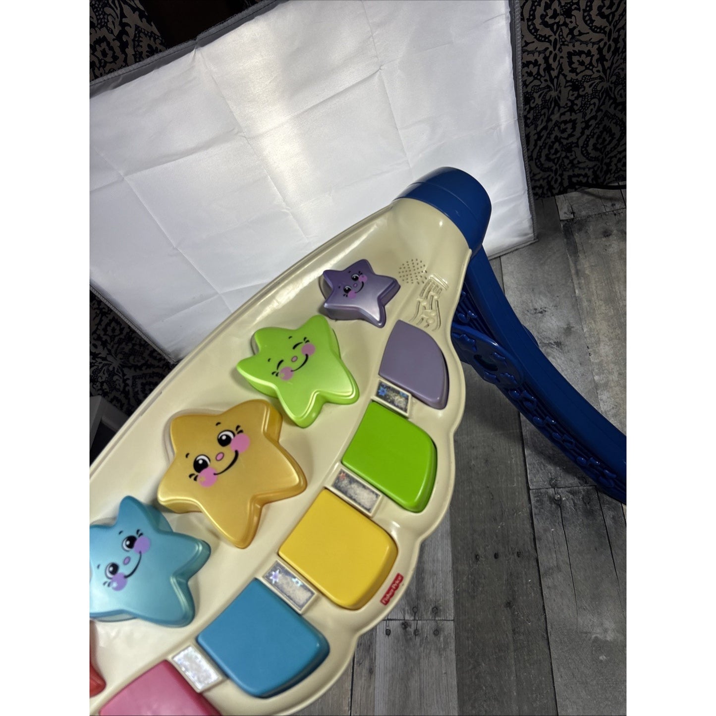 FisherPrice Sparkling Symphony Classical Chorus Singing Stars Piano Rare Vintage