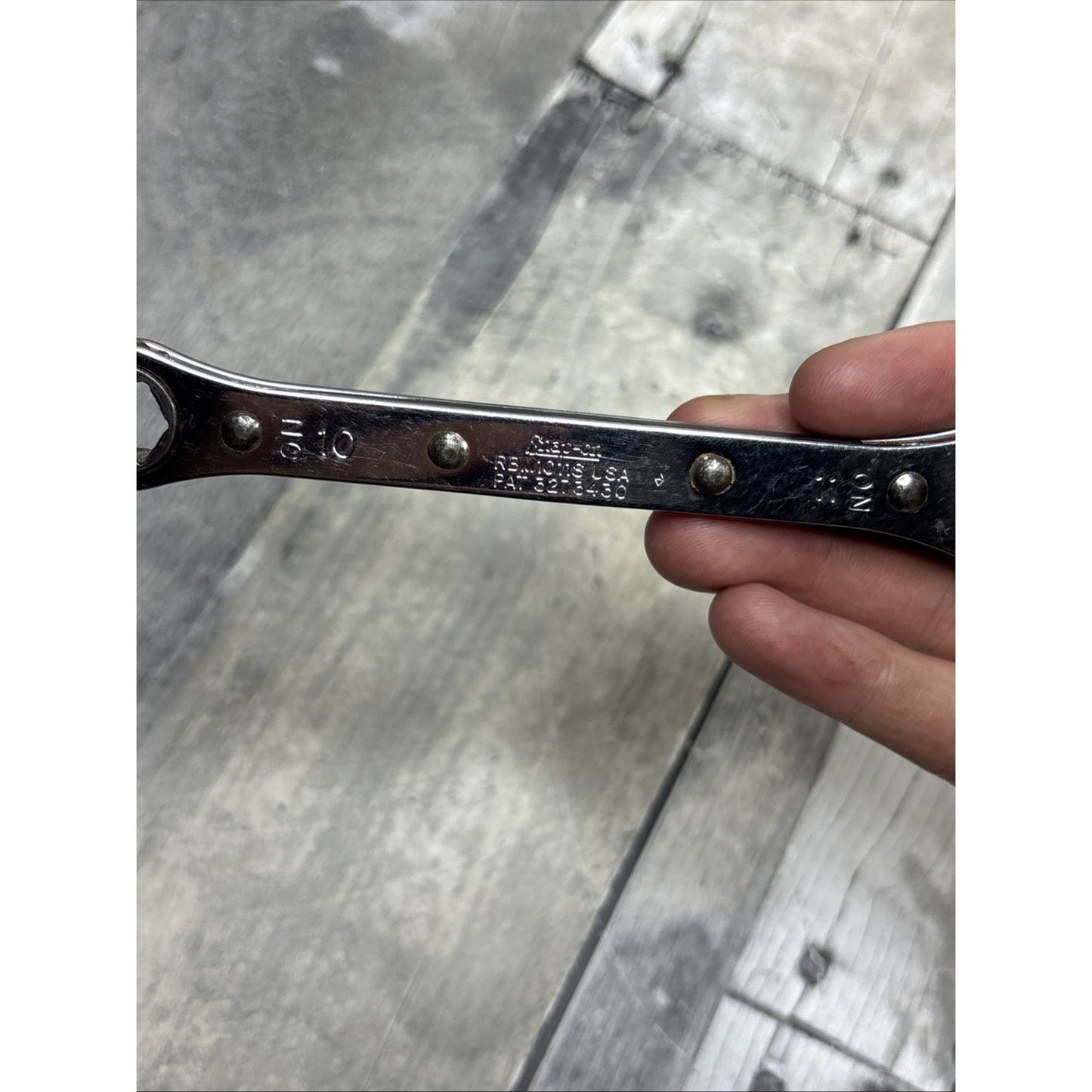 Snap-on RBM1011S 10mm x 11mm 6 Point Metric Ratcheting Box Wrench USA 614