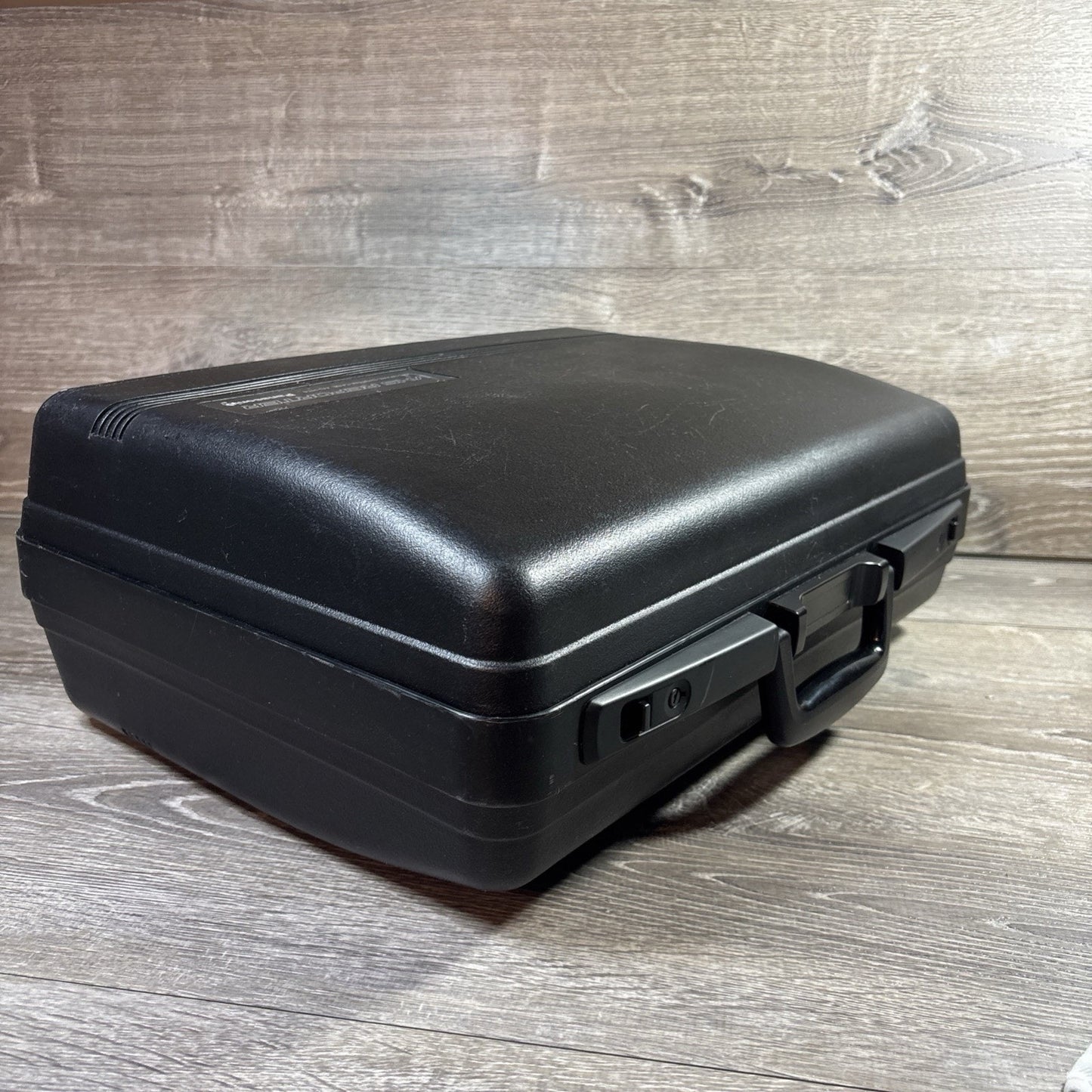 Panasonic VHS Reporter AG-HT4 Movie System Hard Carrying Case Complete
