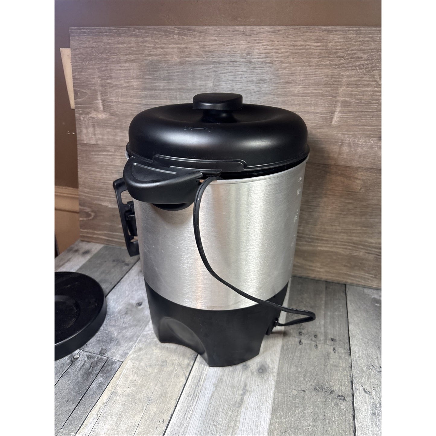 Hamilton Beach 40514R 40 Cup Dispensing Coffee Urn - Black/ Stainless Steel