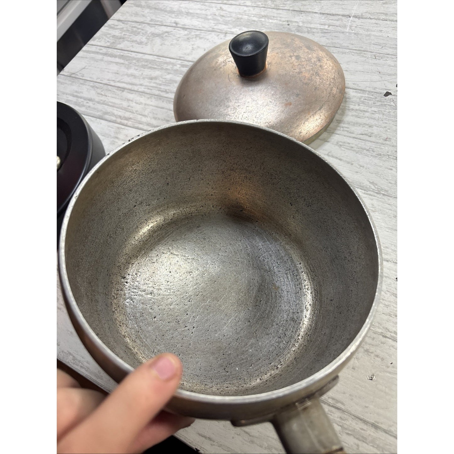 Vintage Wear-Ever Hallite Aluminum USA 1 1/2 Qt Pot With Copper Lid #2101 1/2