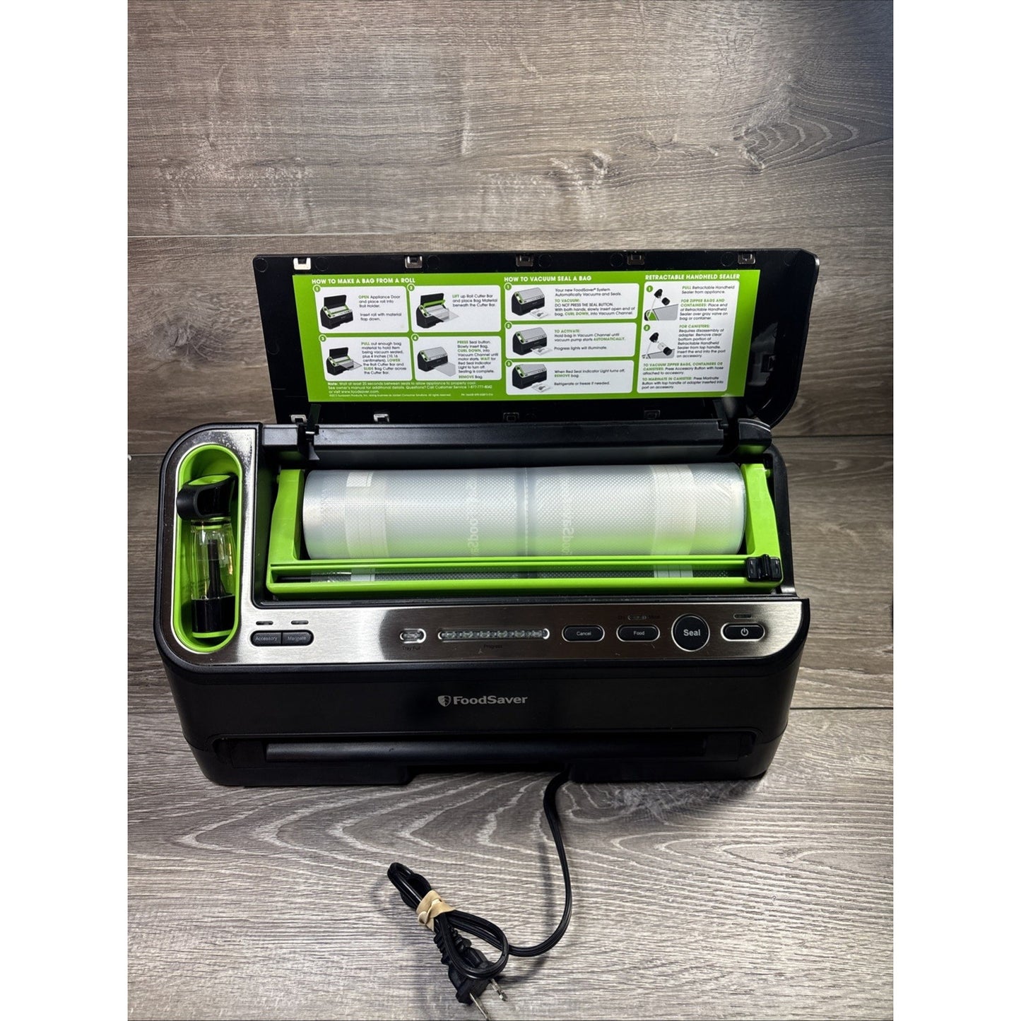 FoodSaver Model V4420 Automatic Vacuum Sealing System - Black & Silver
