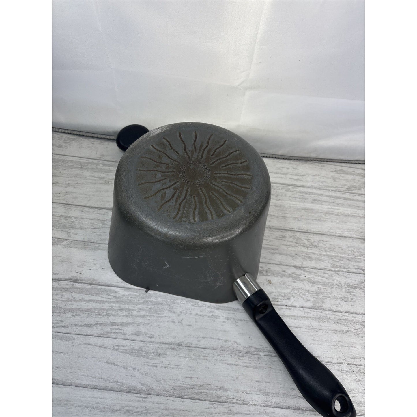 Wear-Ever Air Fryer 3Qt Allegro Stockpot Aluminum Non-stick Dutch Oven Saute Pan