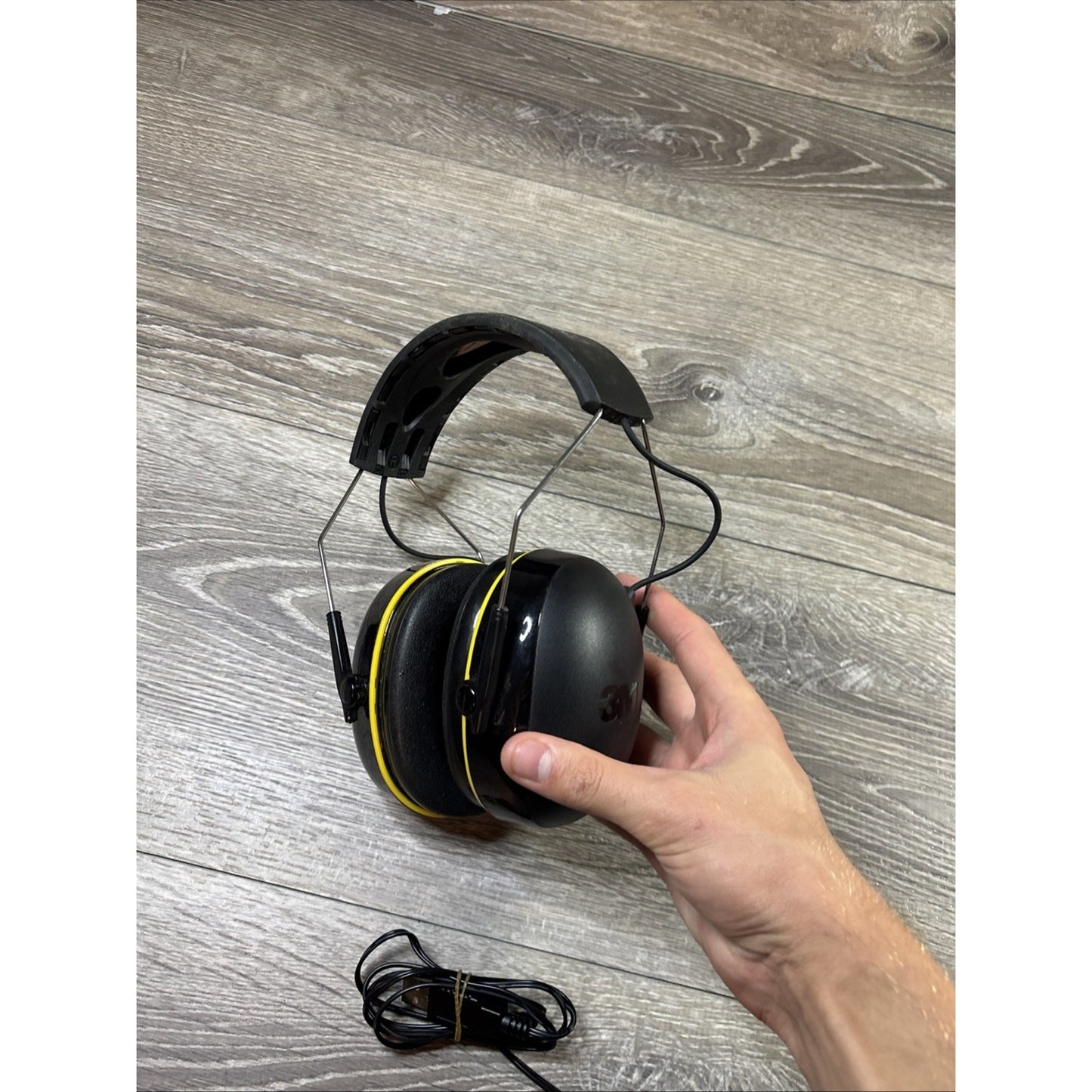 3M WorkTunes Connect Hearing Protection Headphones Noise Cancellation Bluetooth