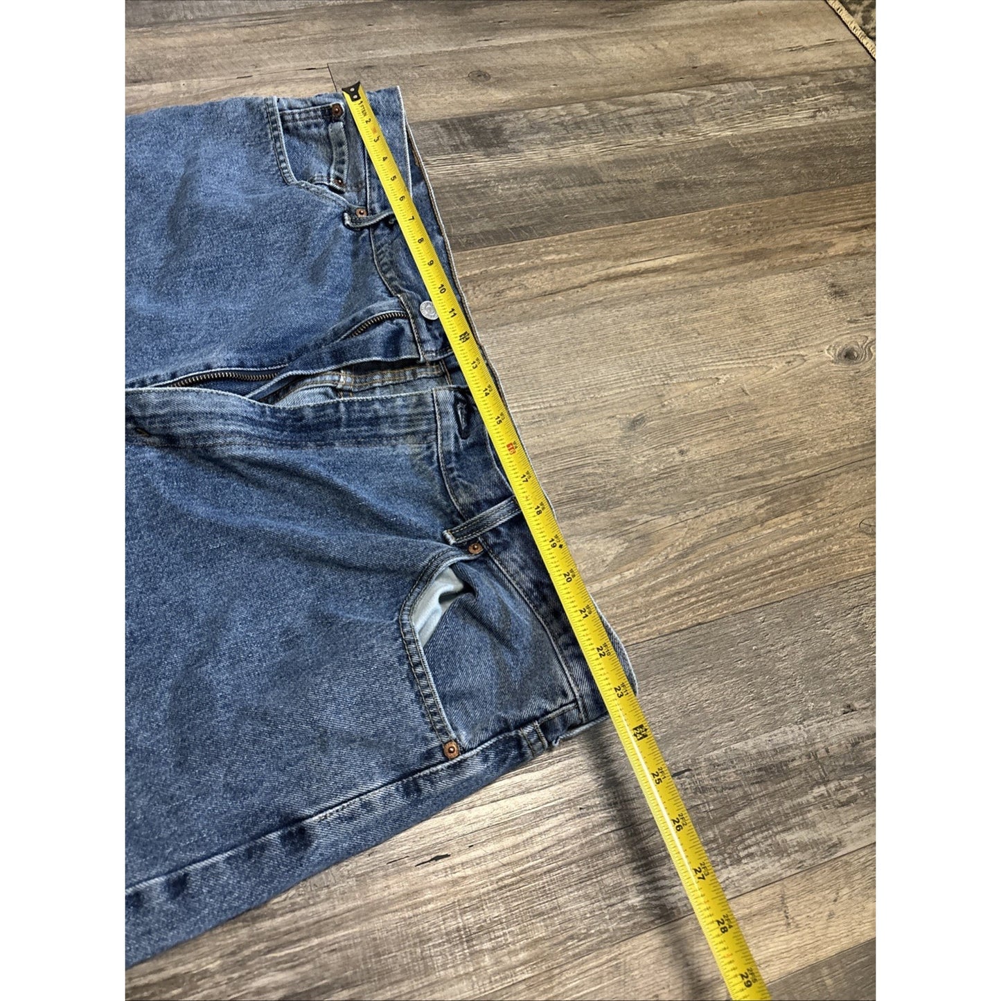 Levis 550 Relaxed Fit Jeans Mens 46x32 Medium Wash Blue Denim 100% Cotton