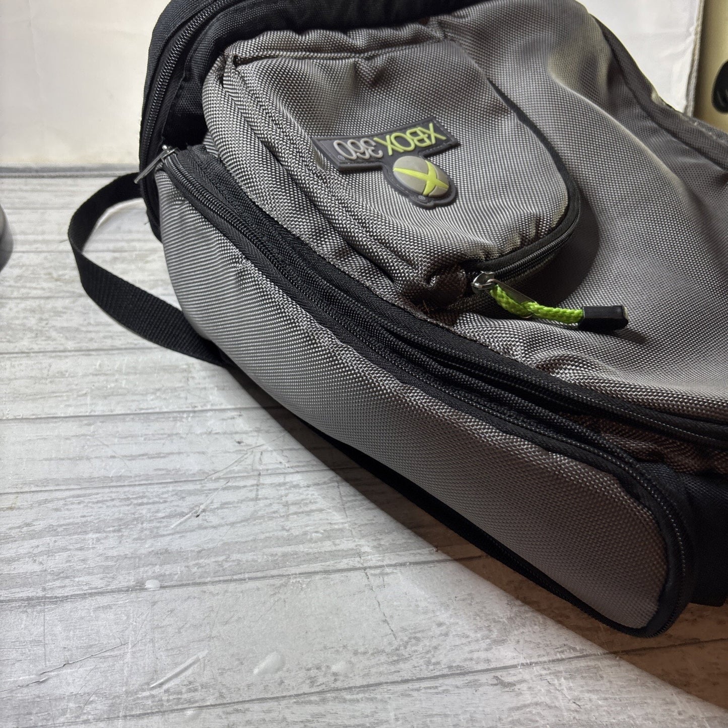 Xbox 360 Backpack Gaming Bag Mad Catz Hiking Camping Travel Bag School Gray EUC