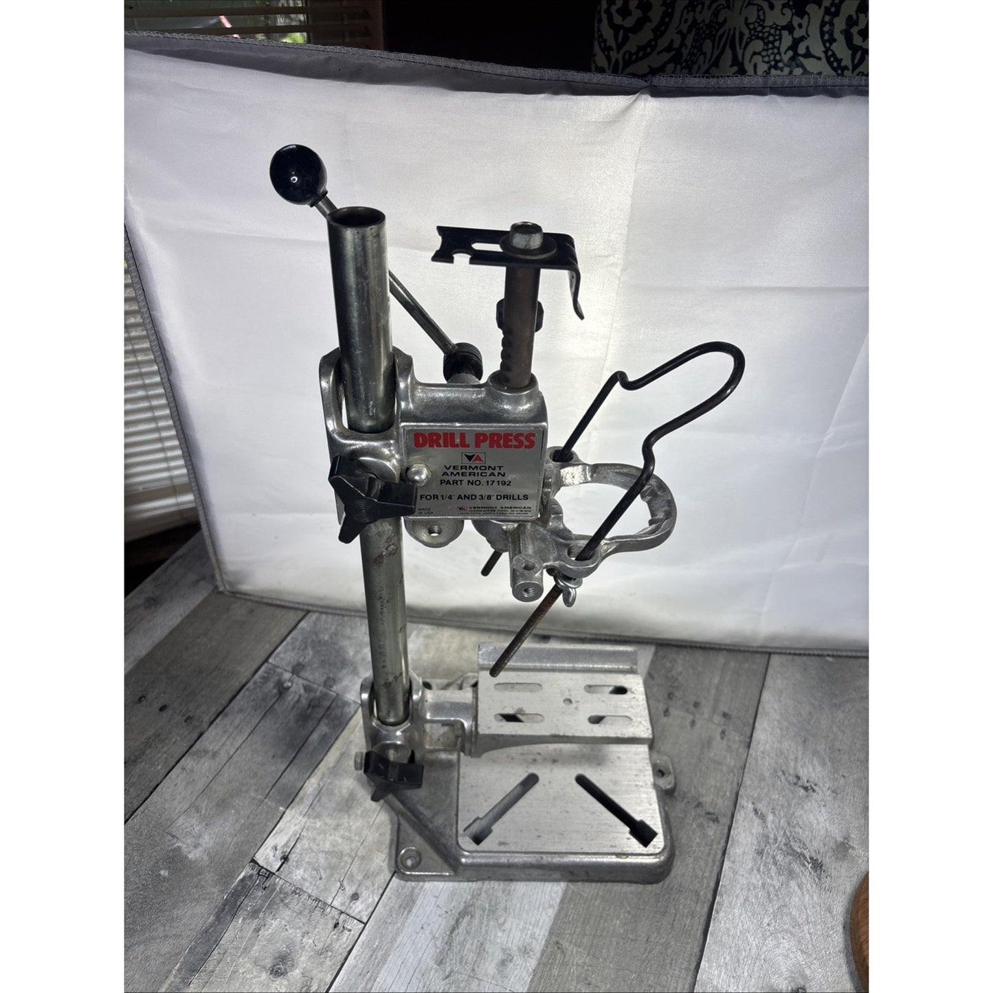Vermont American #17192 for 1/4" and 3/8" Drills - Drill Press Stand