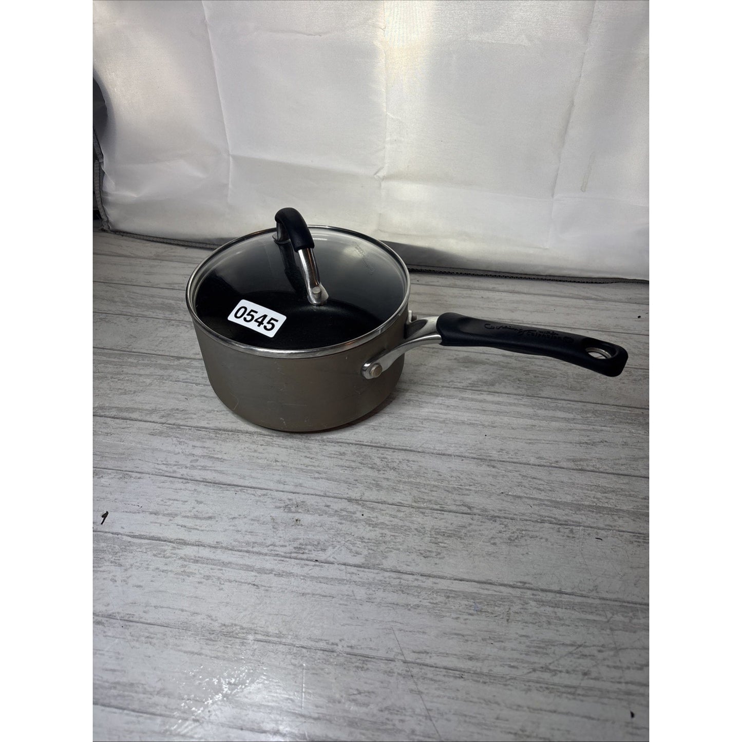 Calphalon 8702 Sauce Pan 2.5 Qt w/ Glass Lid Made in USA
