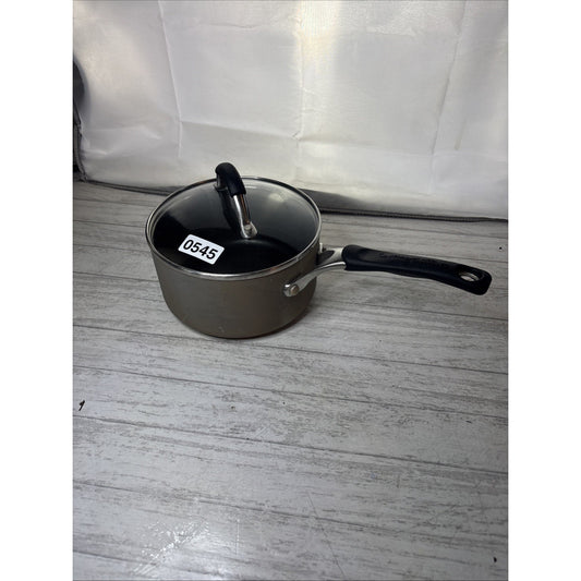 Calphalon 8702 Sauce Pan 2.5 Qt w/ Glass Lid Made in USA