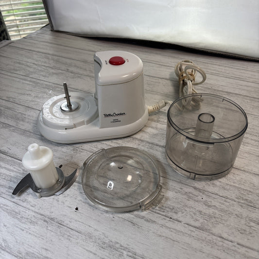 BETTY CROCKER MINI CHOPPER COMPACT FOOD PROCESSOR MODEL BC-1401