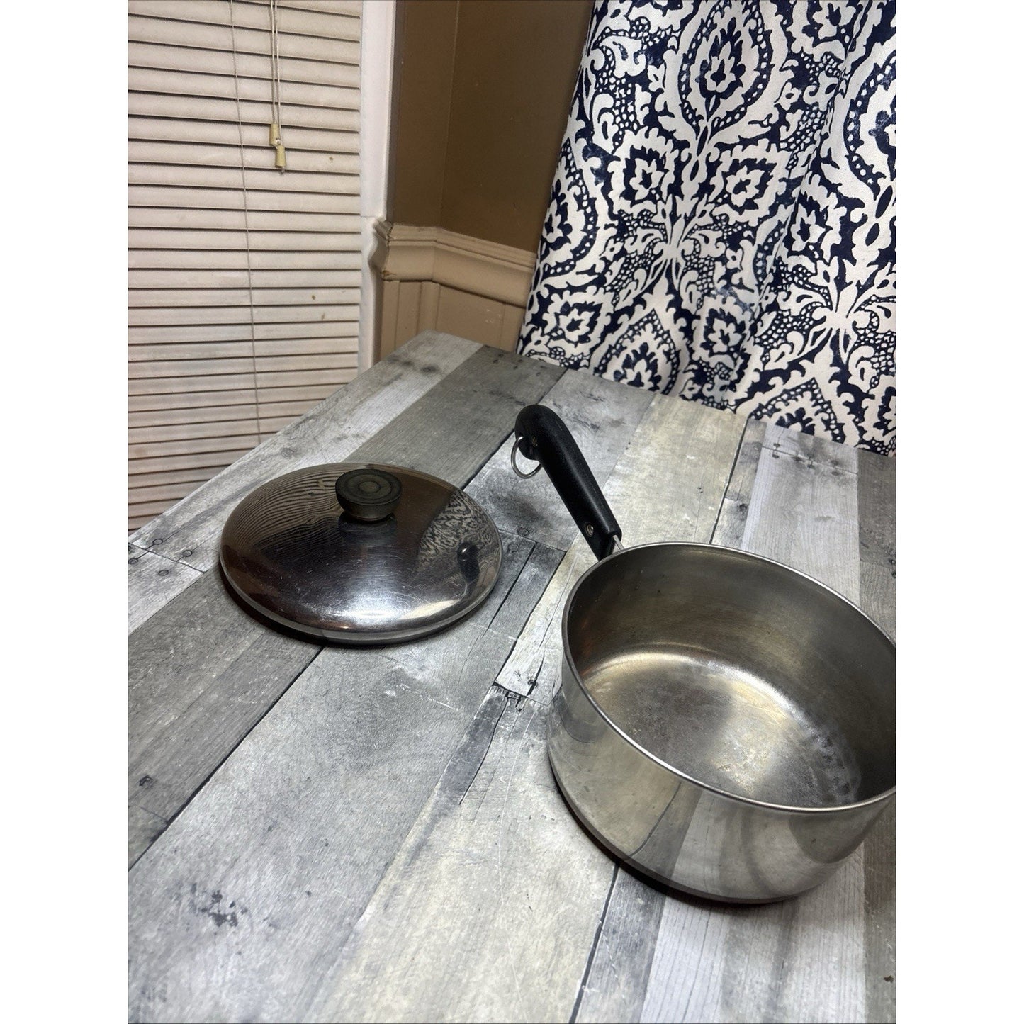 Vintage Revere Ware 1 QT Sauce Pan 1801 Copper Bottom W/Lid Clinton IL, USA