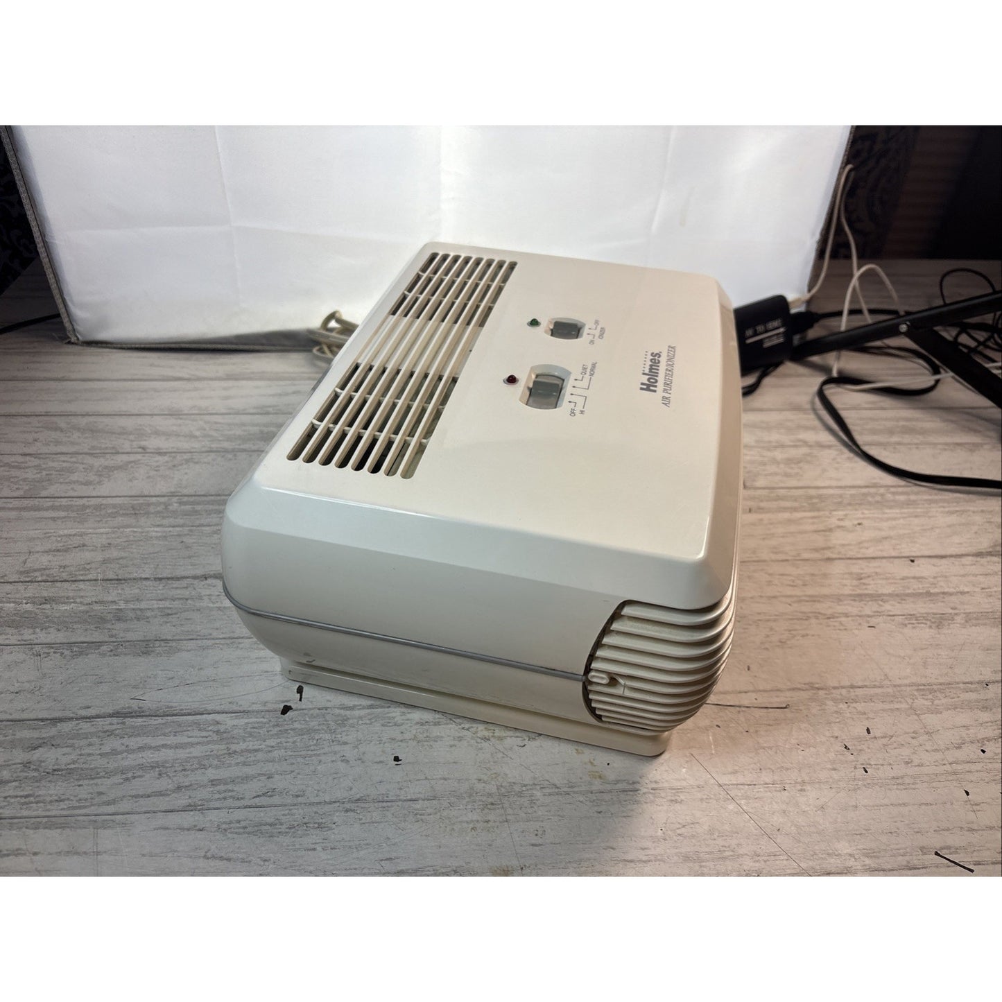 Holmes Air Purifier Ionizer 3 Speed Fan Tabletop Model HAP-240 Tested