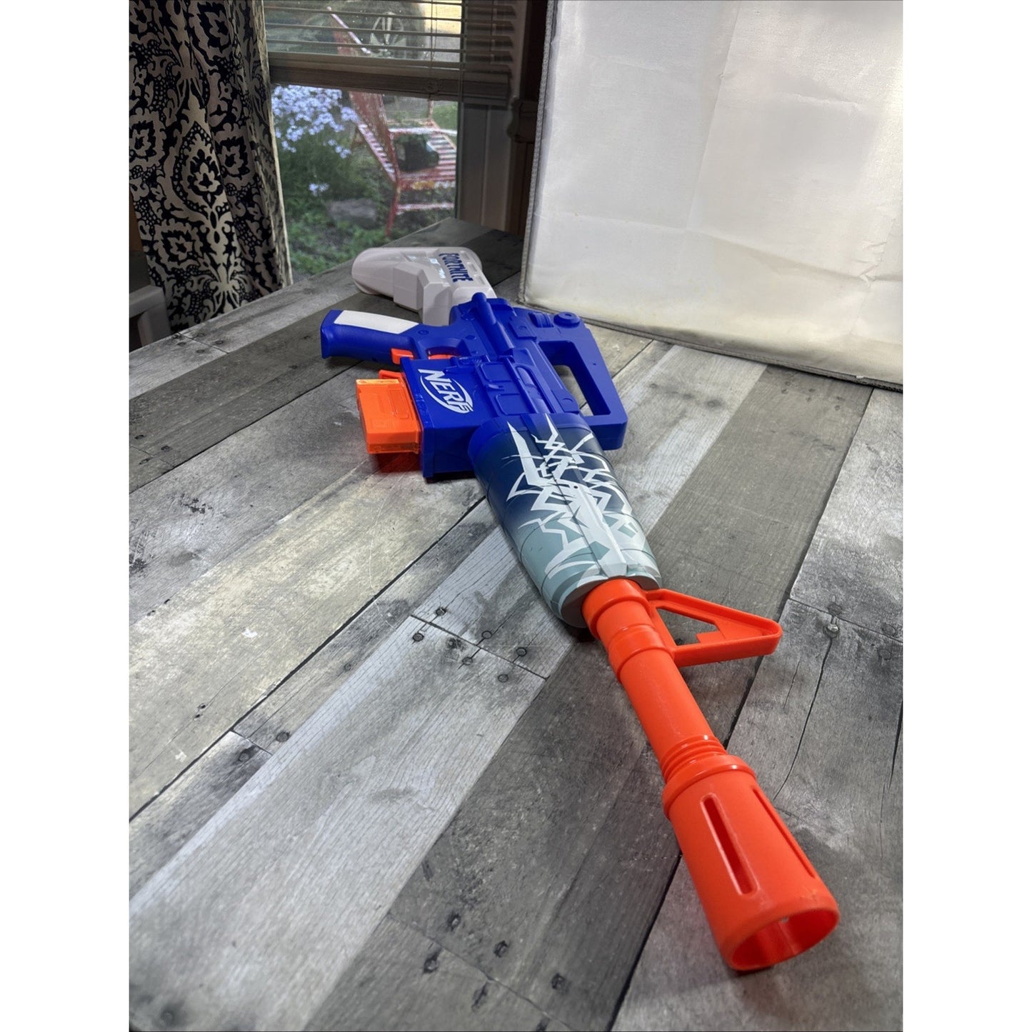 NERF Fortnite Blue Shock Dart Blaster Motorized W/ Clip