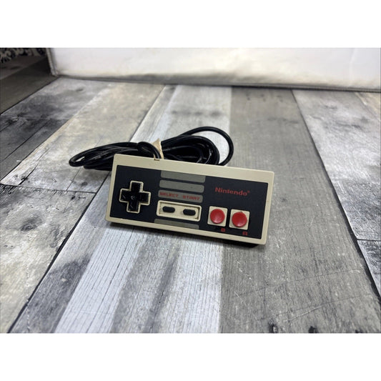 Original Nintendo NES Official Game Controller OEM Authentic NES-004 Tested