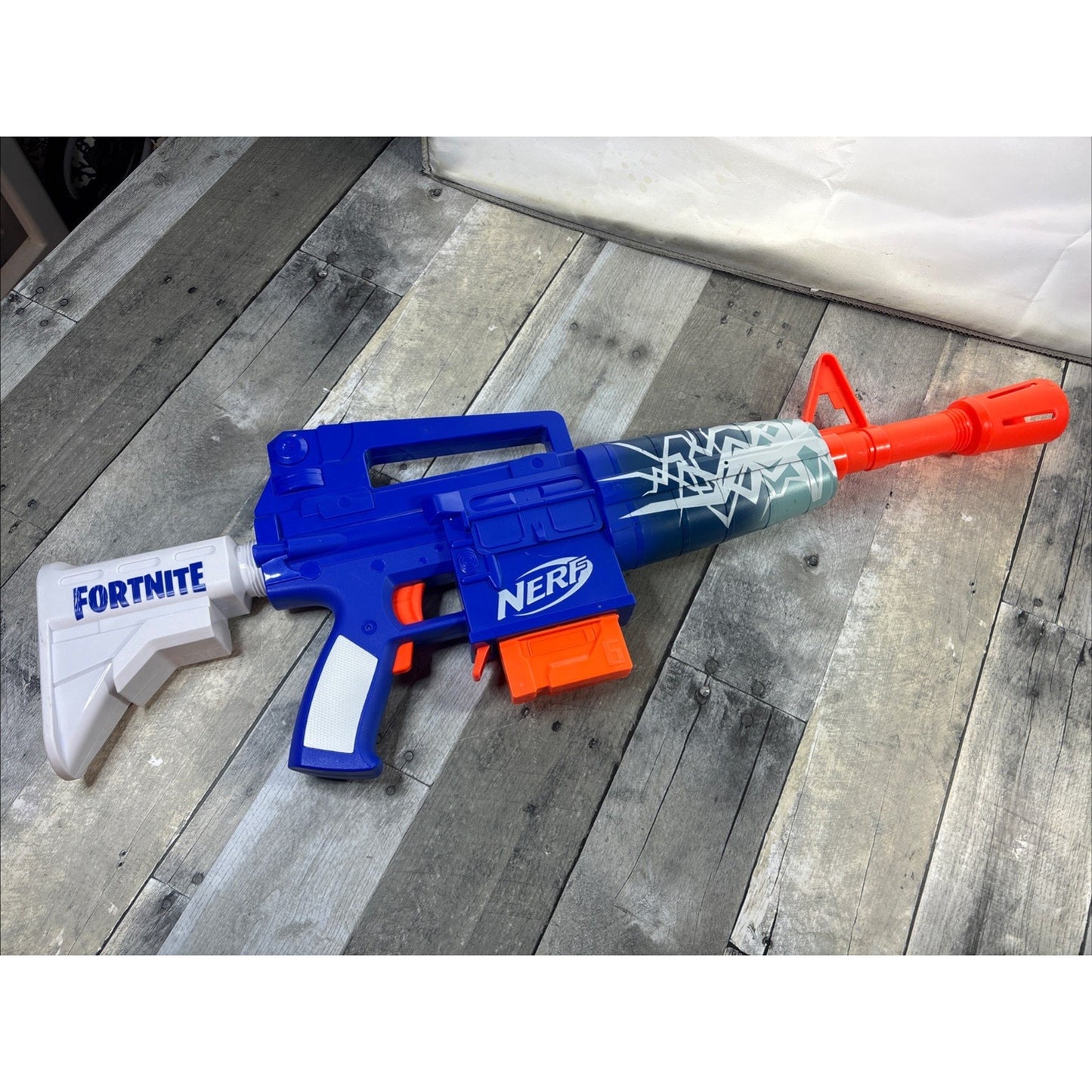 NERF Fortnite Blue Shock Dart Blaster Motorized W/ Clip