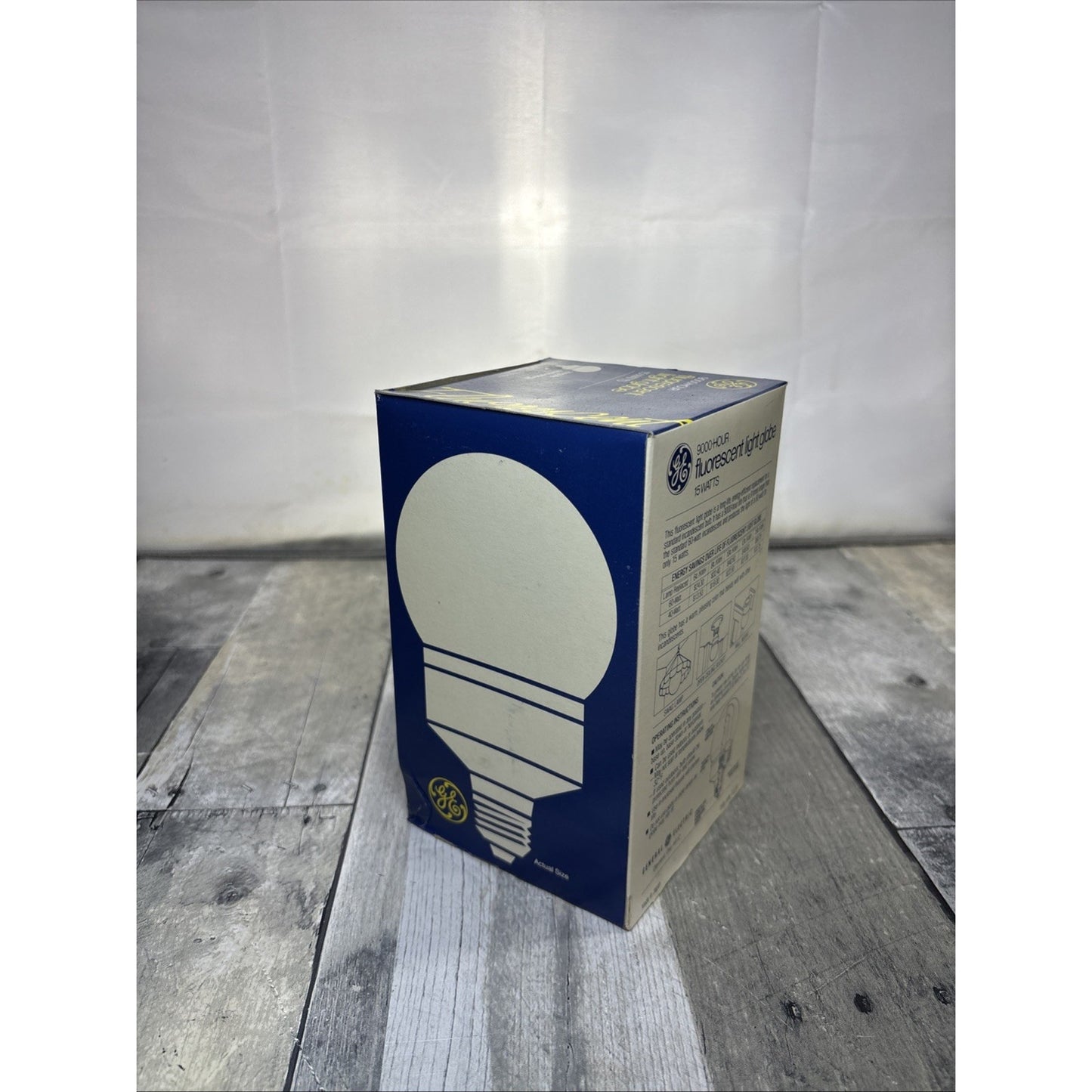 GE 9000 Hour 15 WATT Energy Saving Fluorescent Light Bulb Standard Base FLB15