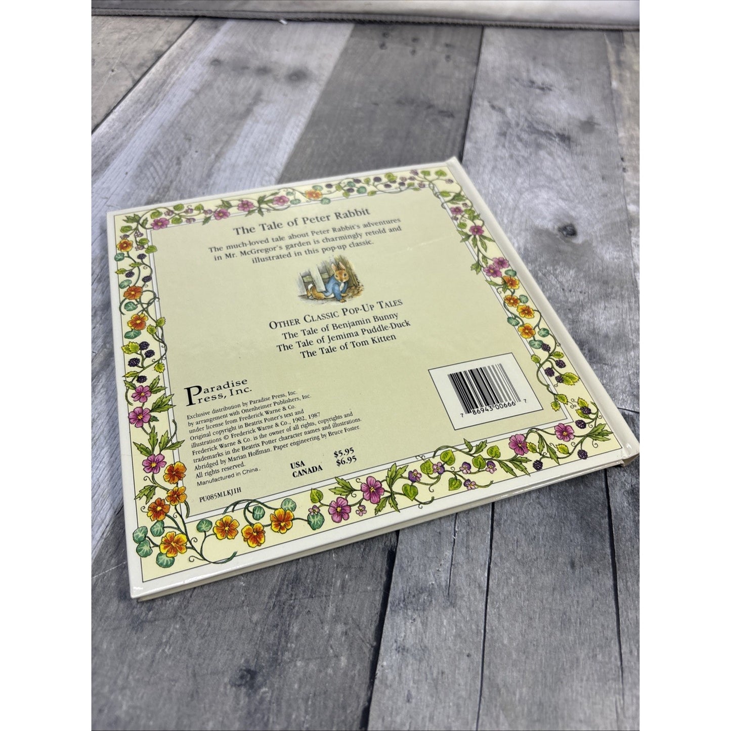 THE TALE OF PETER RABBIT; A POP-UP BOOK - Hardcover *Excellent Condition*