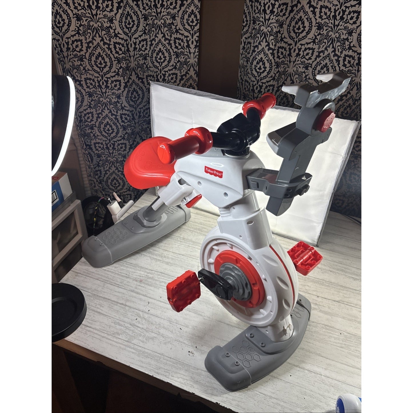 FISHER-PRICE DRP30 Think and Learn Smart Cycle Bluetooth Exercise Bike