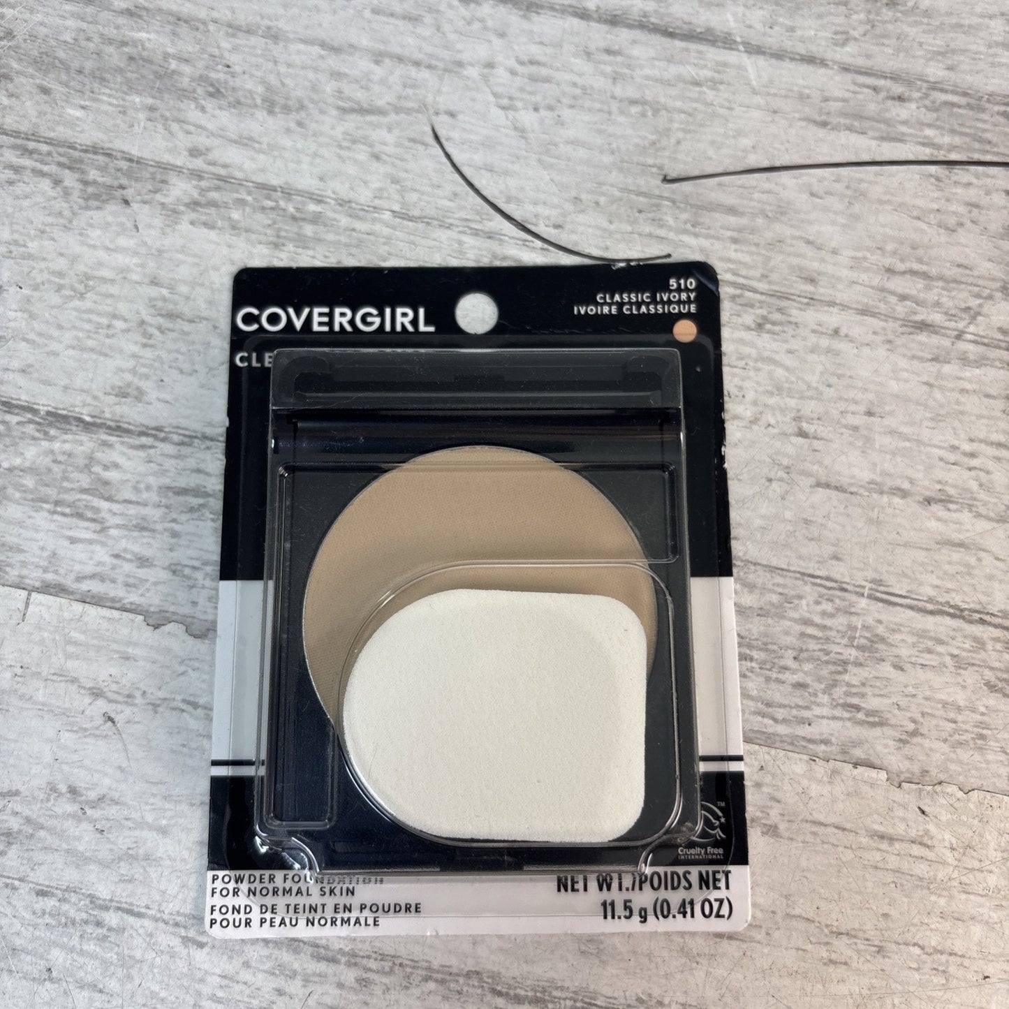 Covergirl Clean Powder Foundation 510 Classic Ivory Makeup NEW Fresh Product