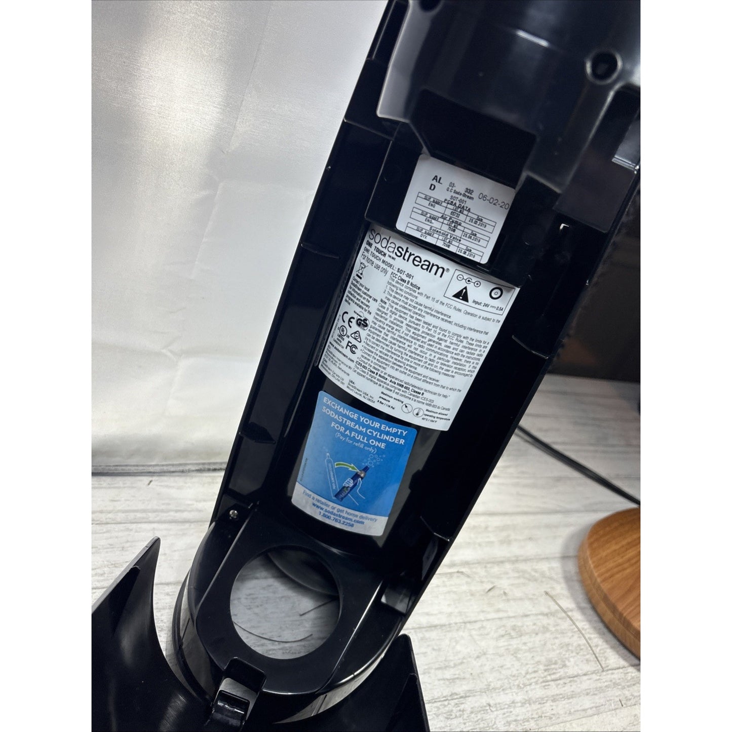 SodaStream One Touch SOT-001 Sparkling Water Maker Only W/ Power Cord Tested!