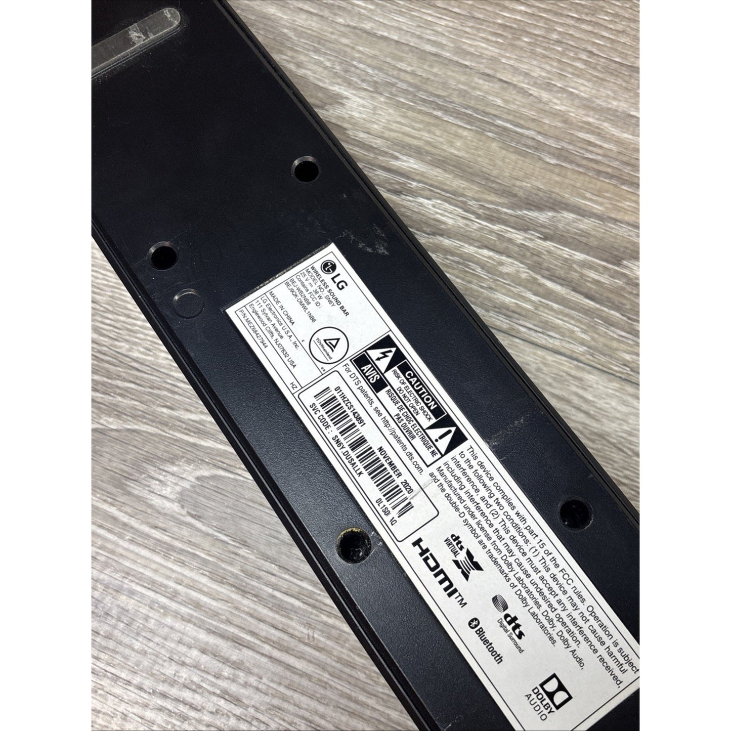 LG SN6Y Soundbar