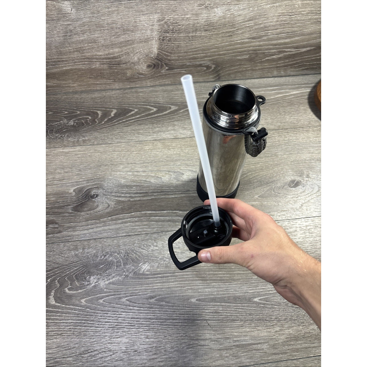 Frost Buddy Bottle Buddy 32oz Stainless Steel Insulated Water Bottle