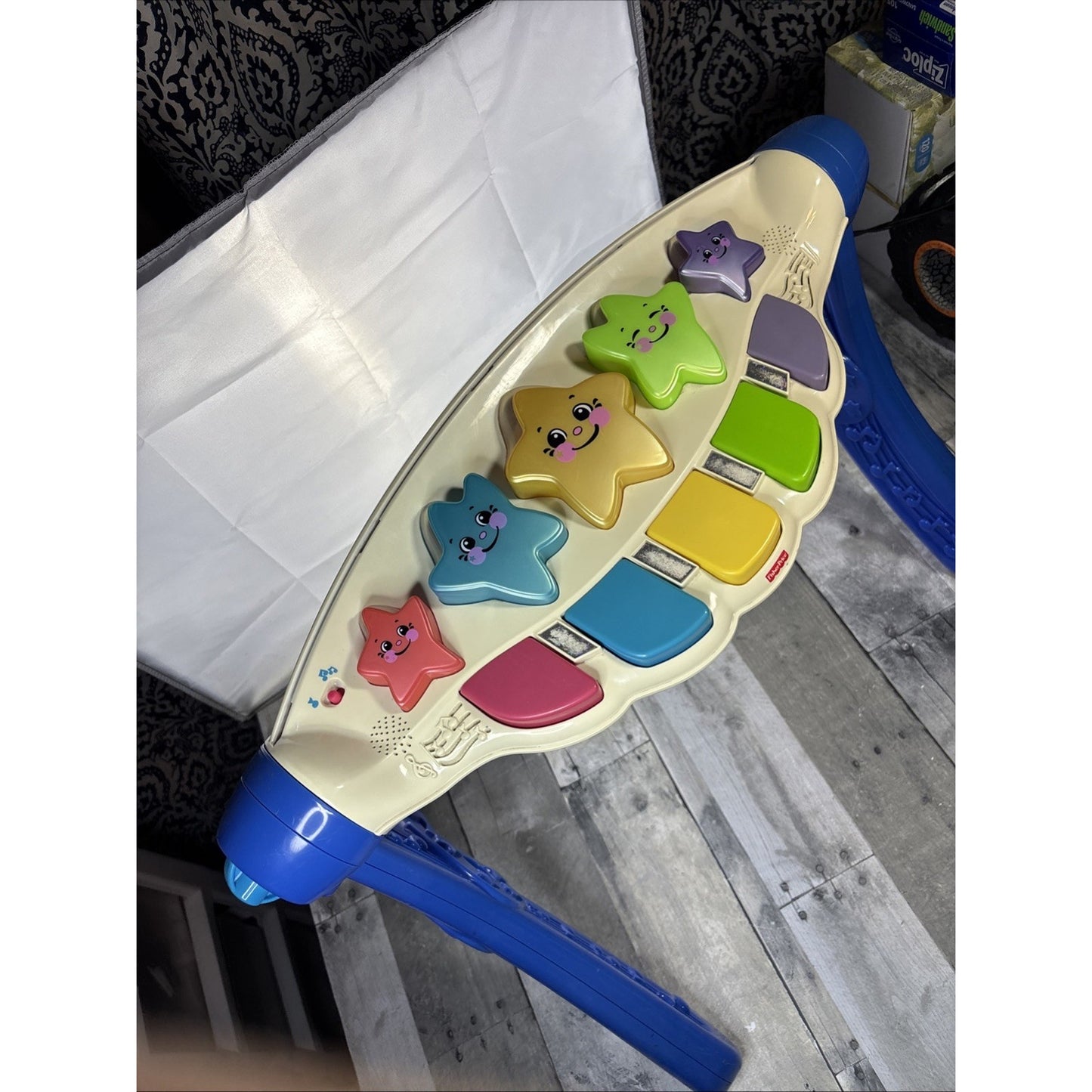 FisherPrice Sparkling Symphony Classical Chorus Singing Stars Piano Rare Vintage
