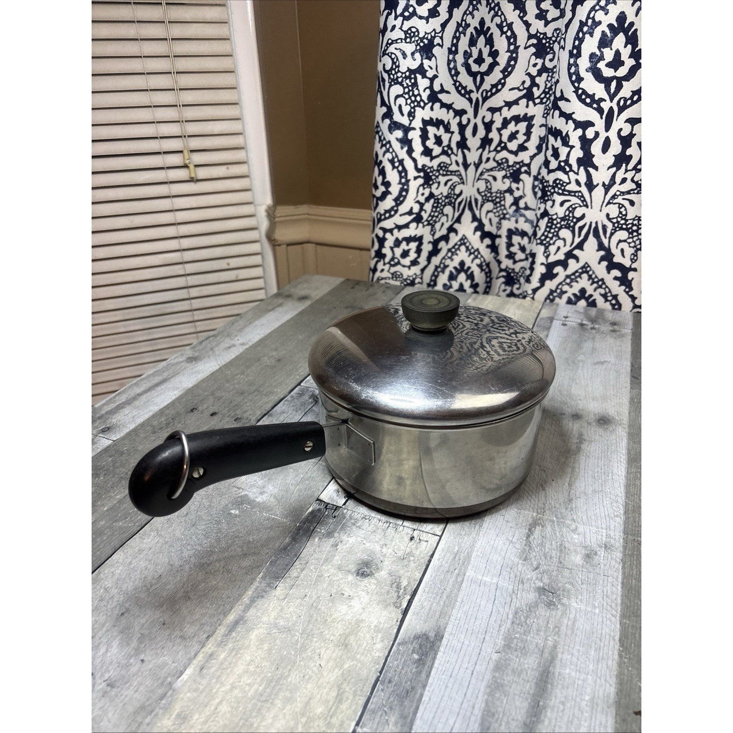 Vintage Revere Ware 1 QT Sauce Pan 1801 Copper Bottom W/Lid Clinton IL, USA