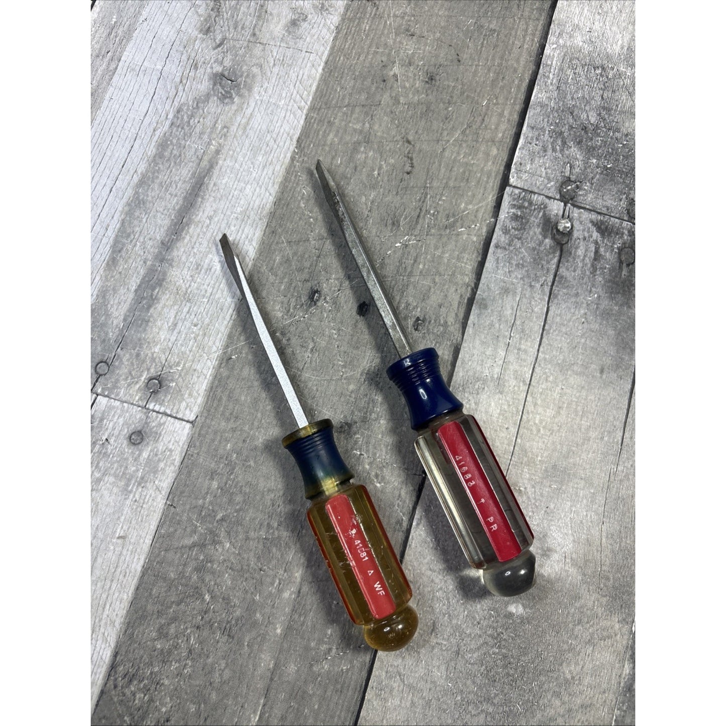 Craftsman Vintage 3/16 & 1/4 WF Slotted Flathead Screwdrivers - 41583 41581